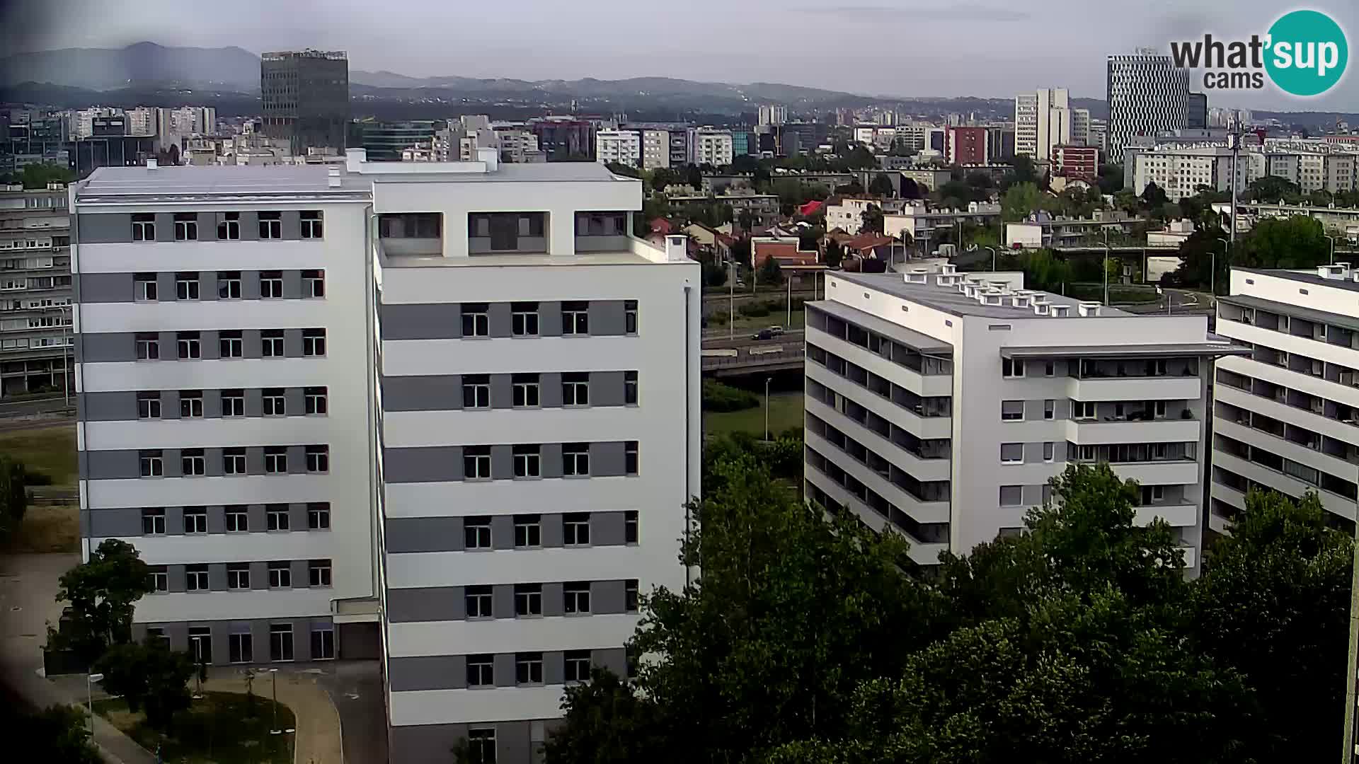 Live Interchange of Slavonska Avenue and Marin Držić Avenue in Zagreb webcam