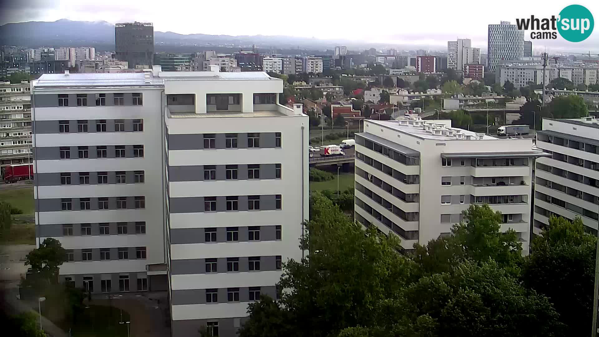 Live Interchange of Slavonska Avenue and Marin Držić Avenue in Zagreb webcam