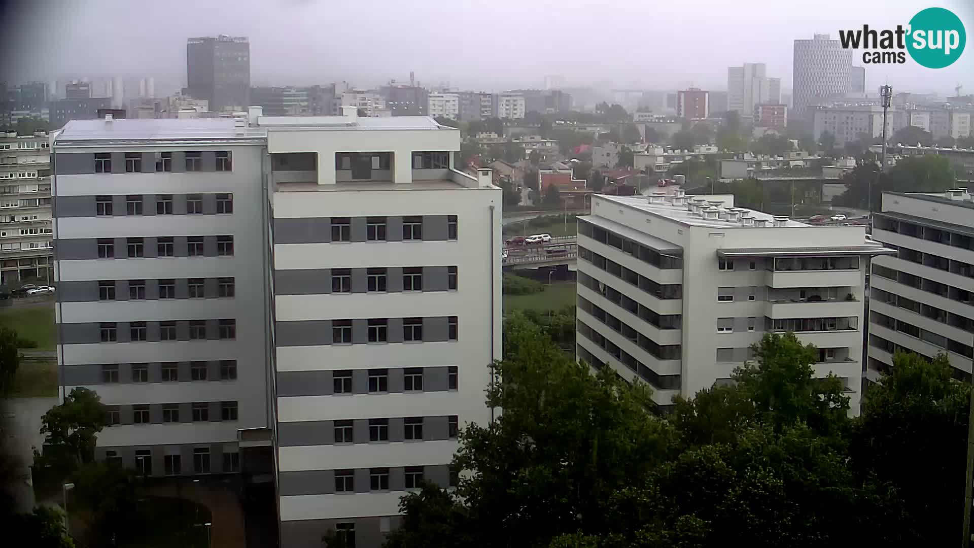 Live Interchange of Slavonska Avenue and Marin Držić Avenue in Zagreb webcam