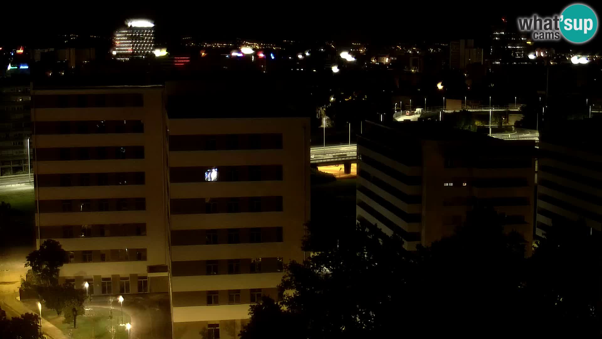 Rotatoria e incrocio viale Slavonska e Marin Držić  – webcam di Zagabria