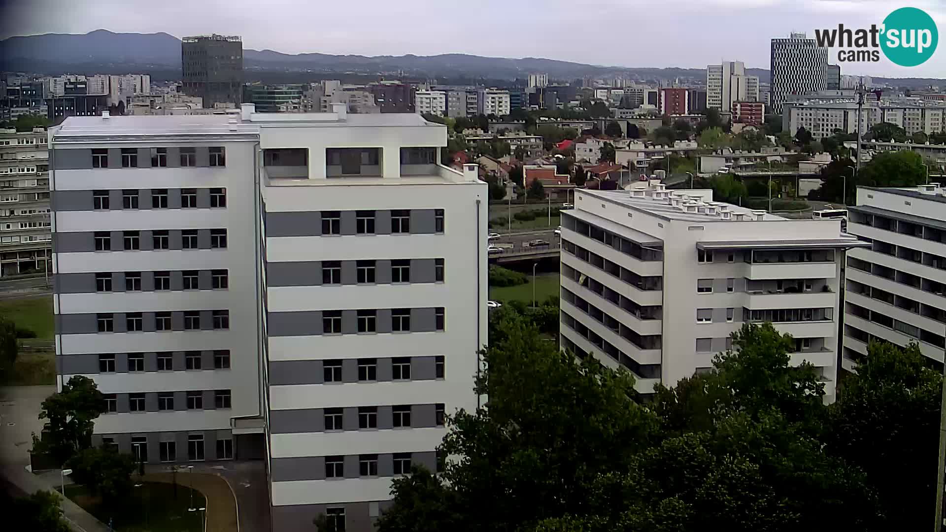 Live Interchange of Slavonska Avenue and Marin Držić Avenue in Zagreb webcam