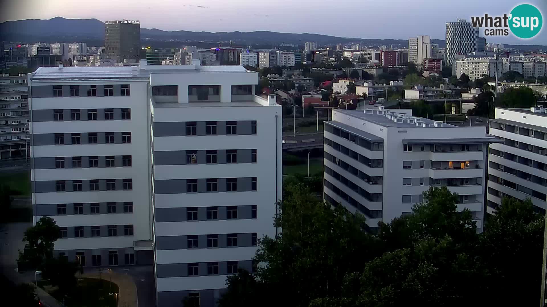Rotatoria e incrocio viale Slavonska e Marin Držić  – webcam di Zagabria