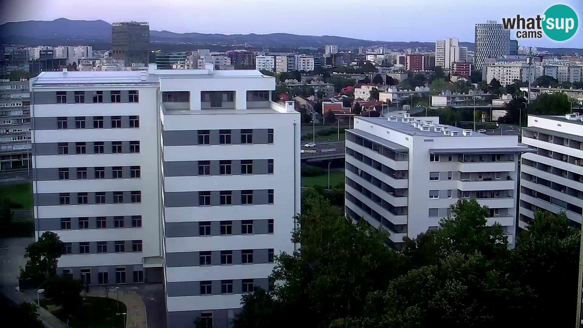 Live Interchange of Slavonska Avenue and Marin Držić Avenue in Zagreb webcam