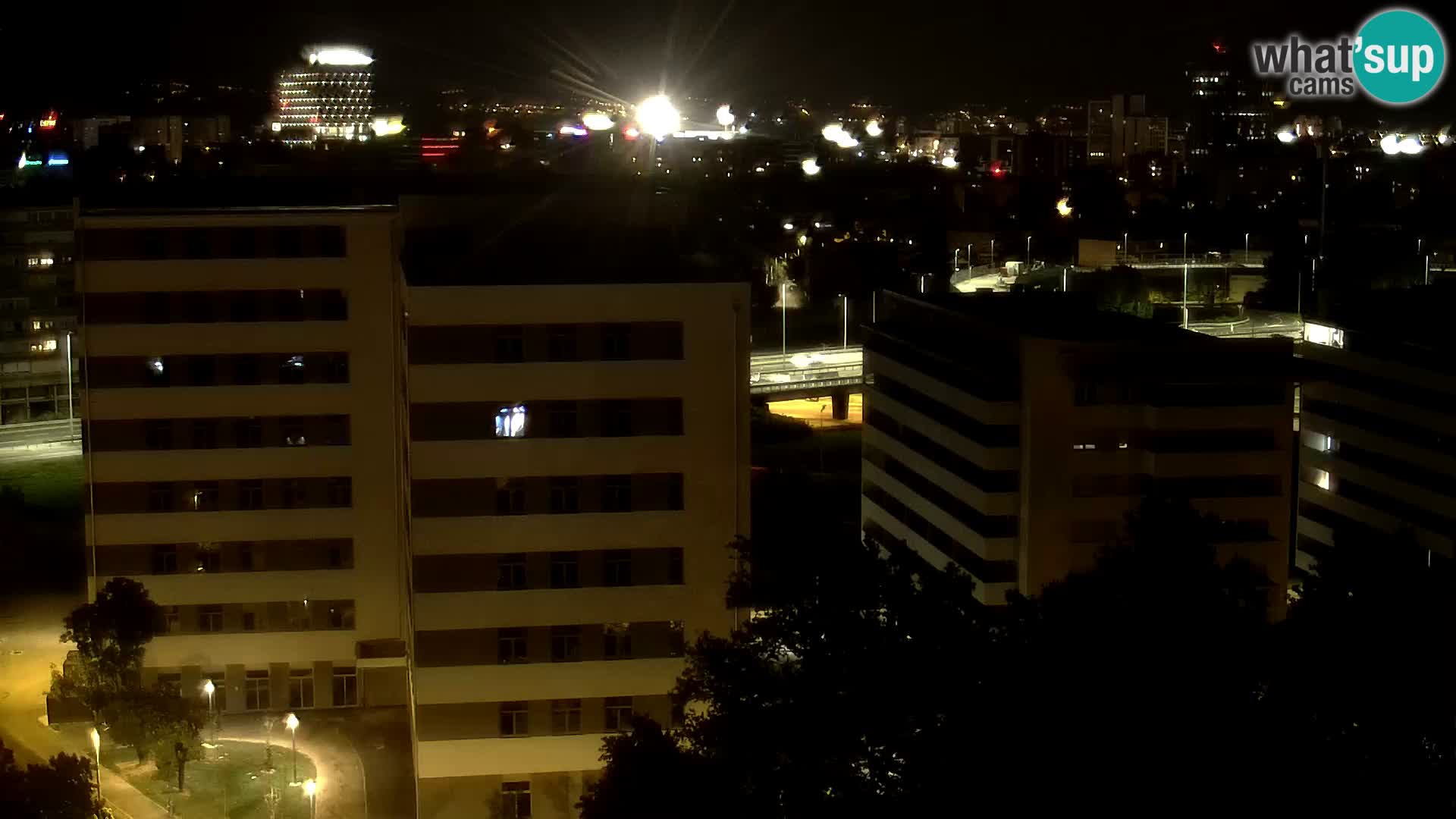Rotatoria e incrocio viale Slavonska e Marin Držić  – webcam di Zagabria