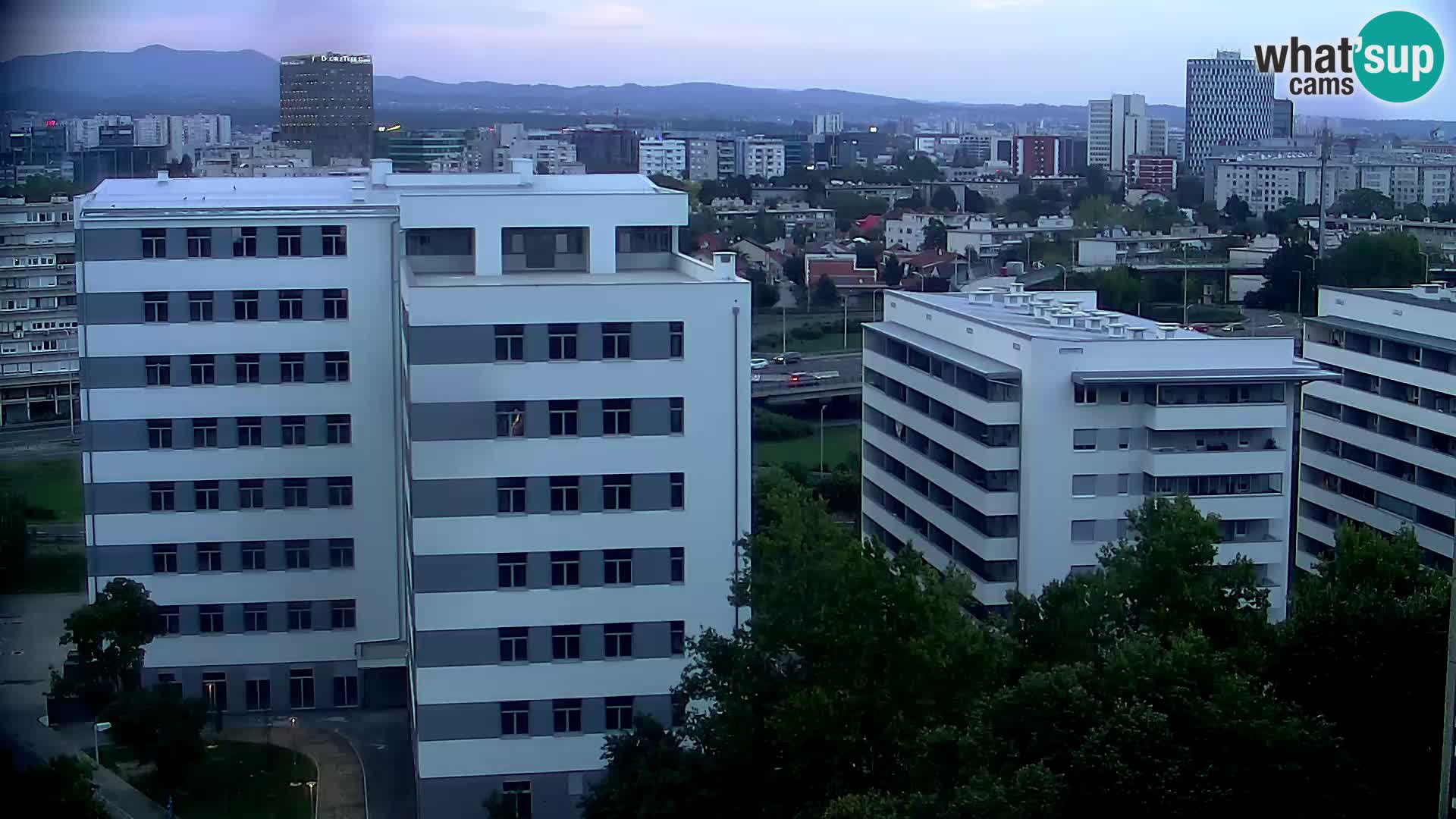 Rotatoria e incrocio viale Slavonska e Marin Držić  – webcam di Zagabria