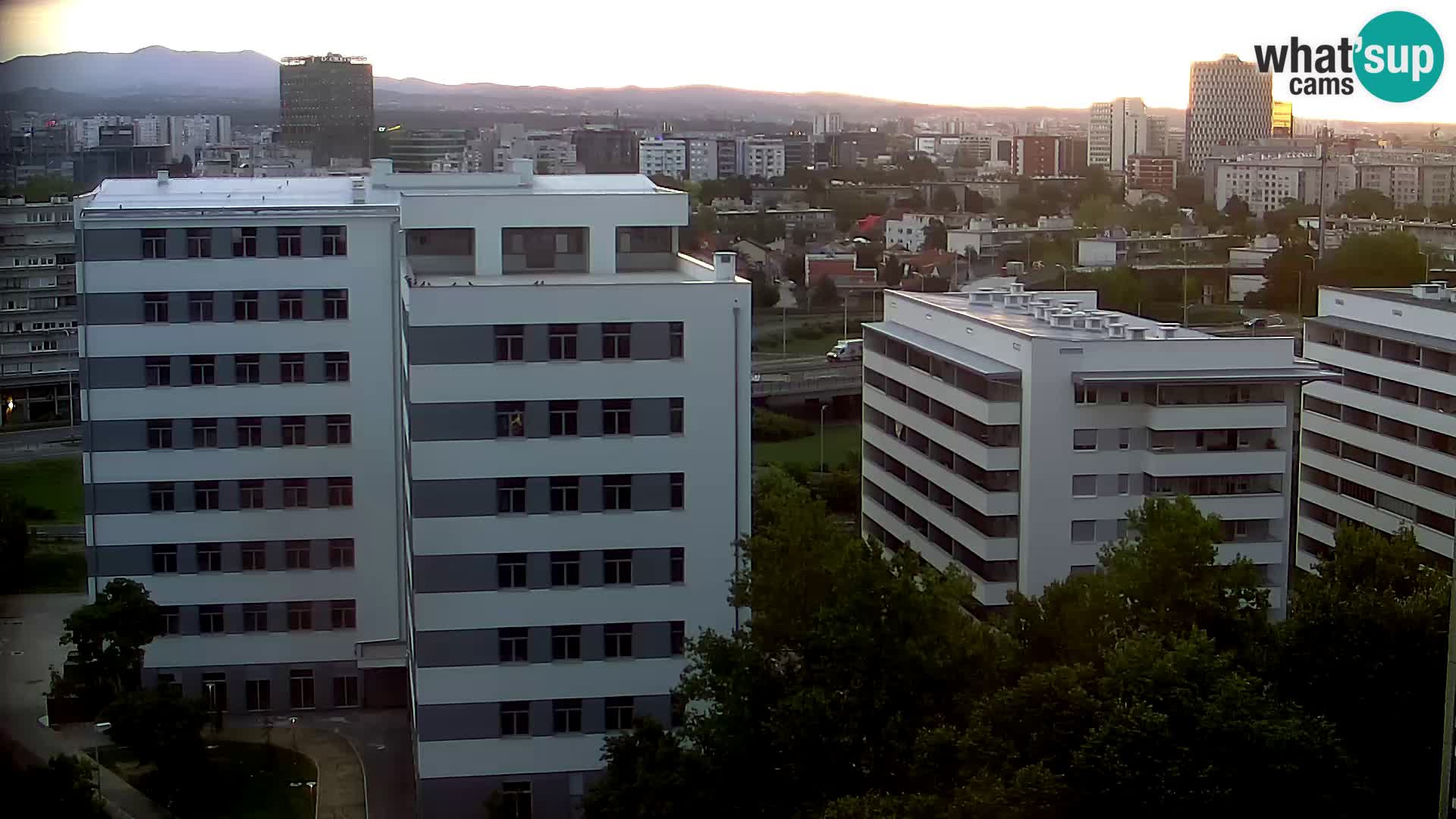 Live Interchange of Slavonska Avenue and Marin Držić Avenue in Zagreb webcam