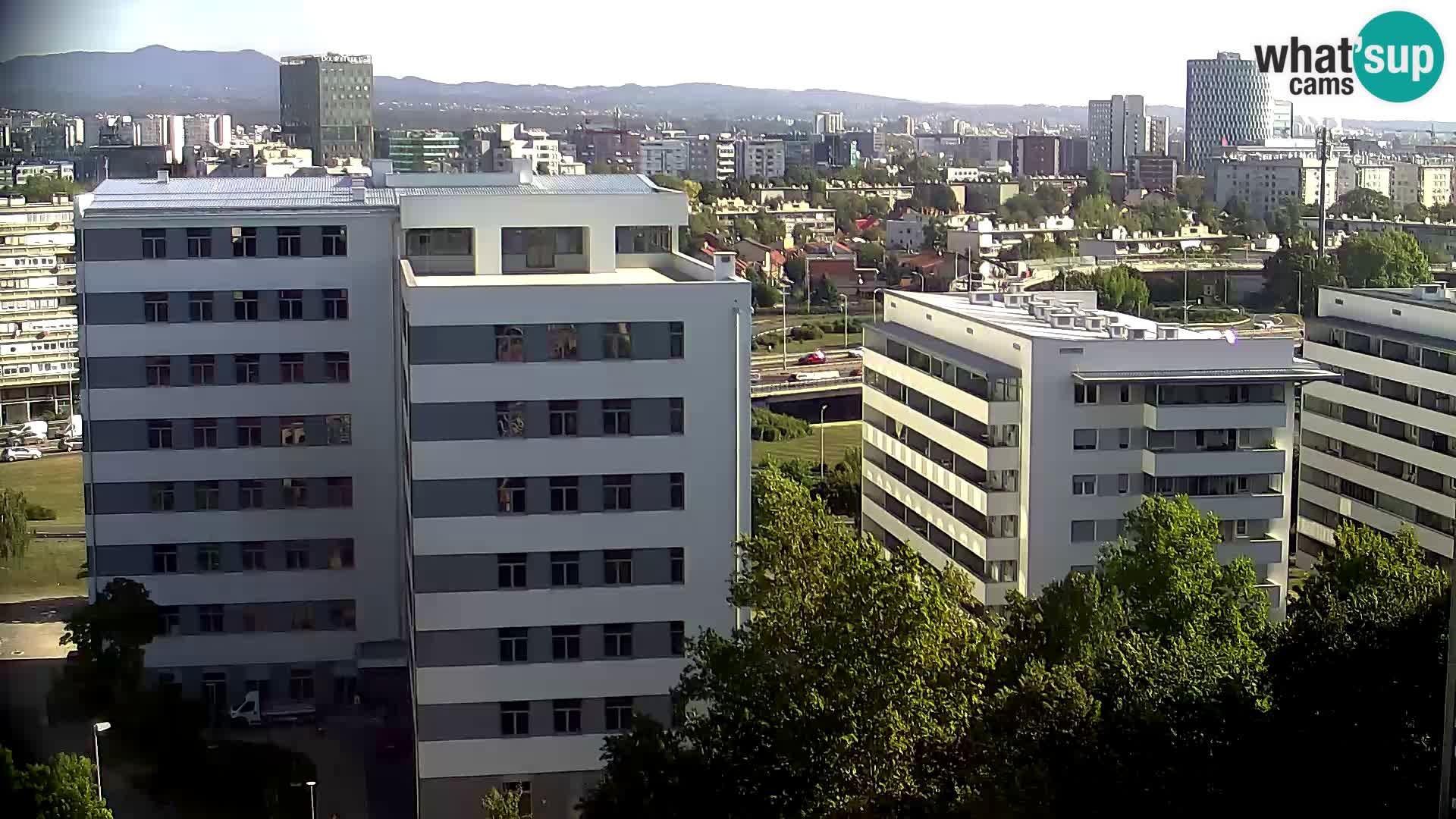 Rotatoria e incrocio viale Slavonska e Marin Držić  – webcam di Zagabria