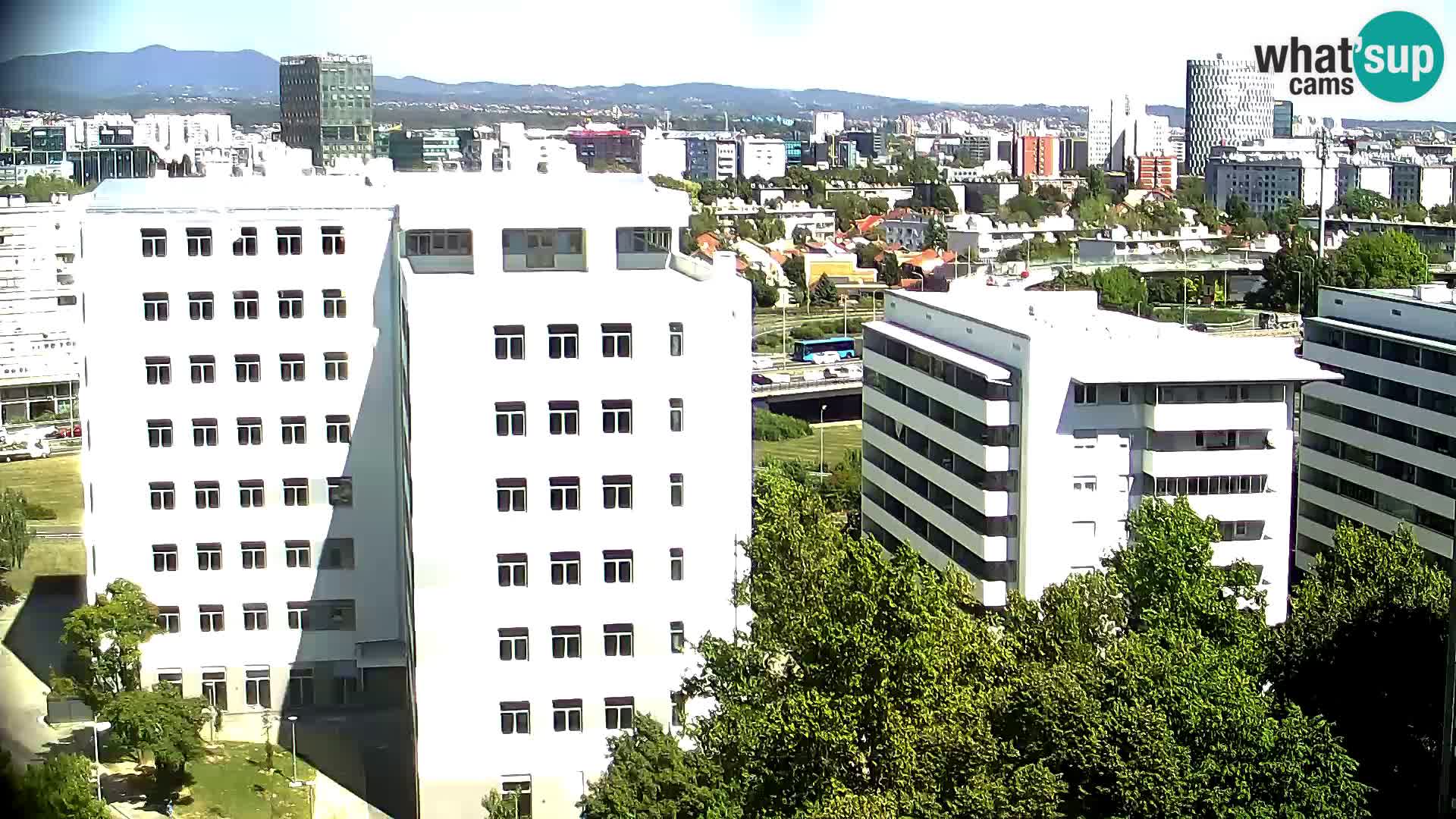Rotatoria e incrocio viale Slavonska e Marin Držić  – webcam di Zagabria