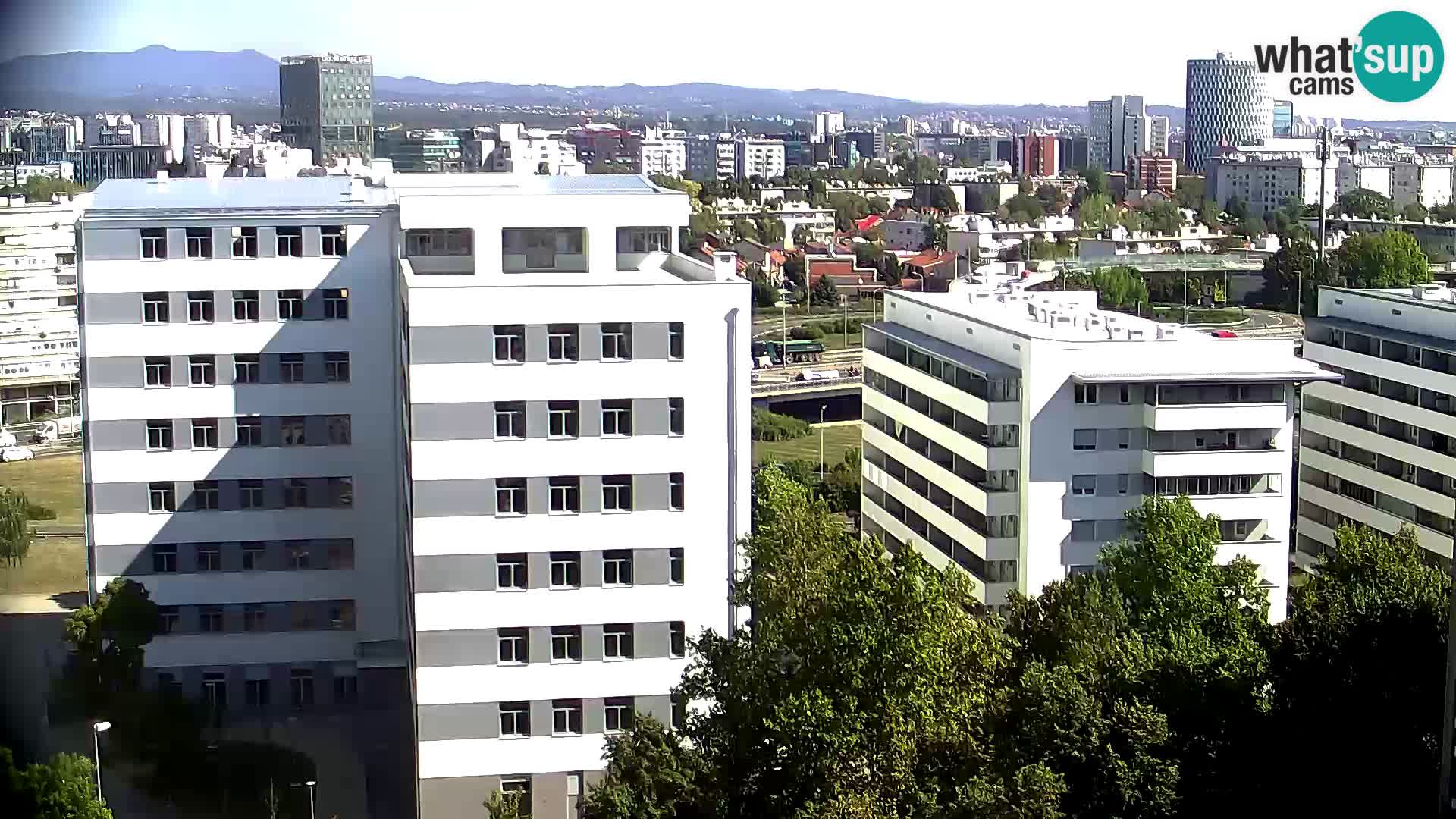 Rotatoria e incrocio viale Slavonska e Marin Držić  – webcam di Zagabria
