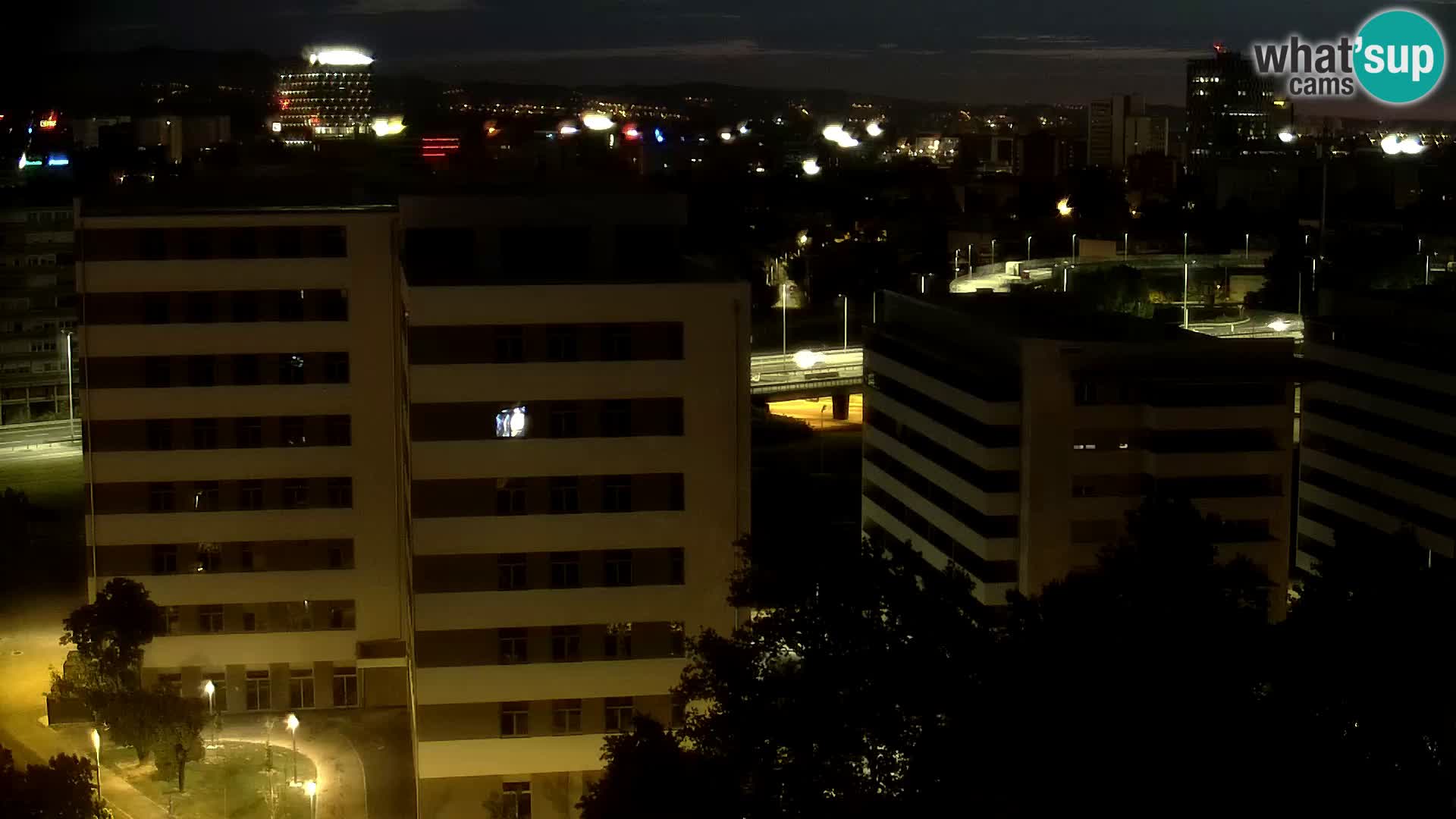 Live Interchange of Slavonska Avenue and Marin Držić Avenue in Zagreb webcam