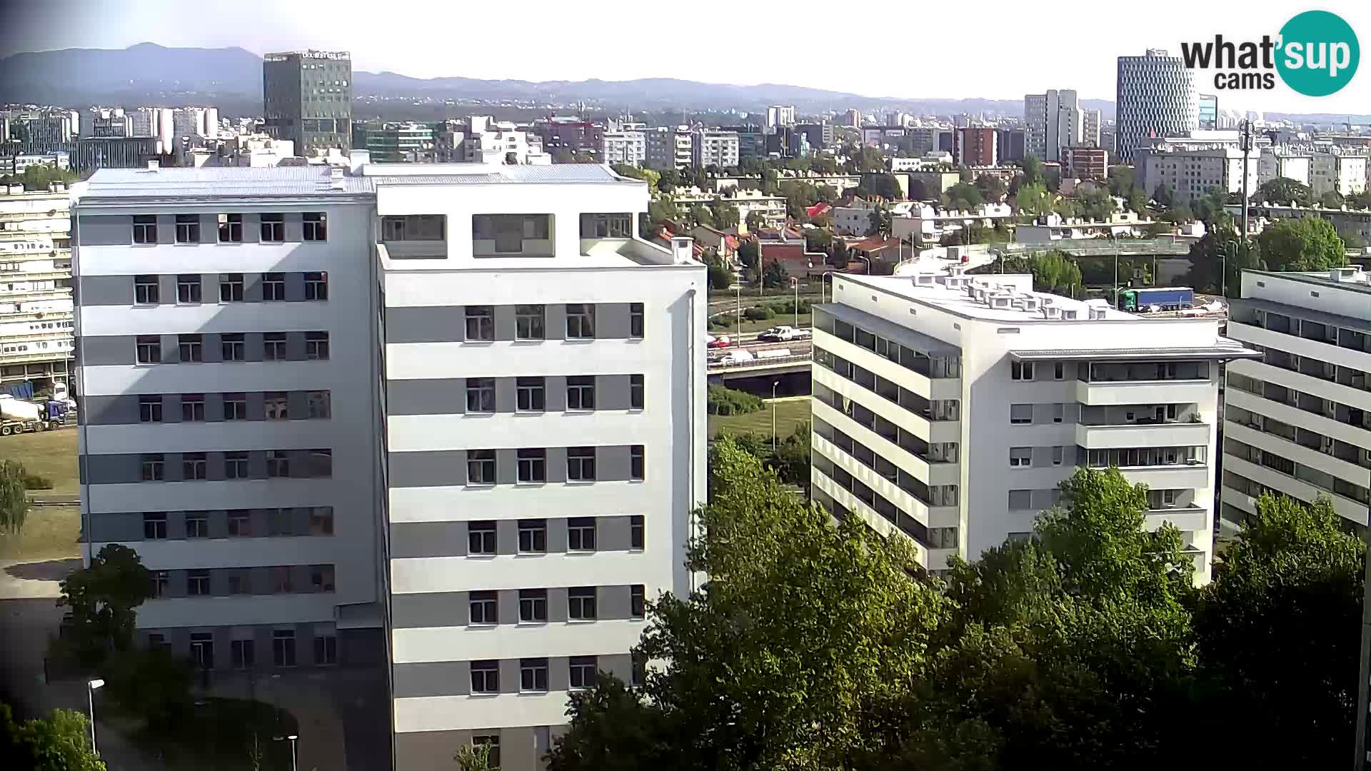 Rotatoria e incrocio viale Slavonska e Marin Držić  – webcam di Zagabria