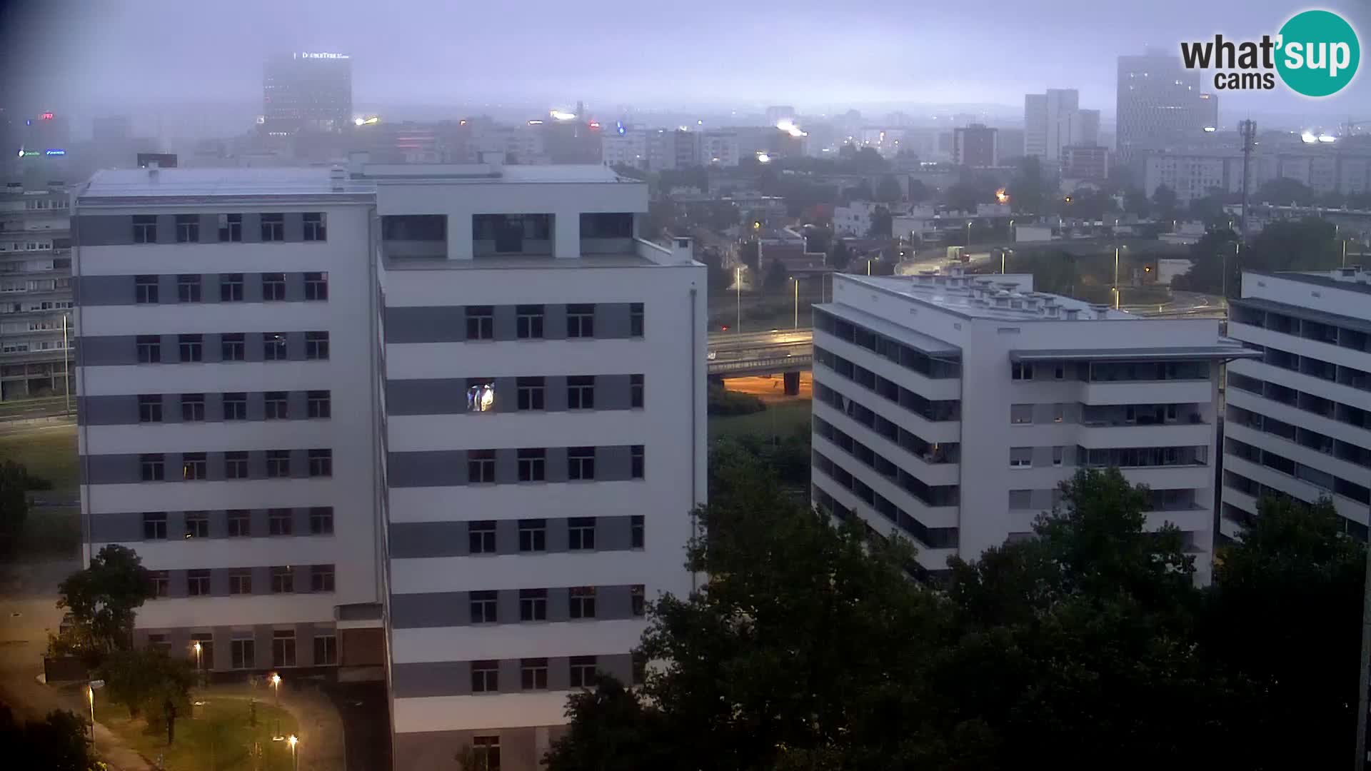Live Interchange of Slavonska Avenue and Marin Držić Avenue in Zagreb webcam