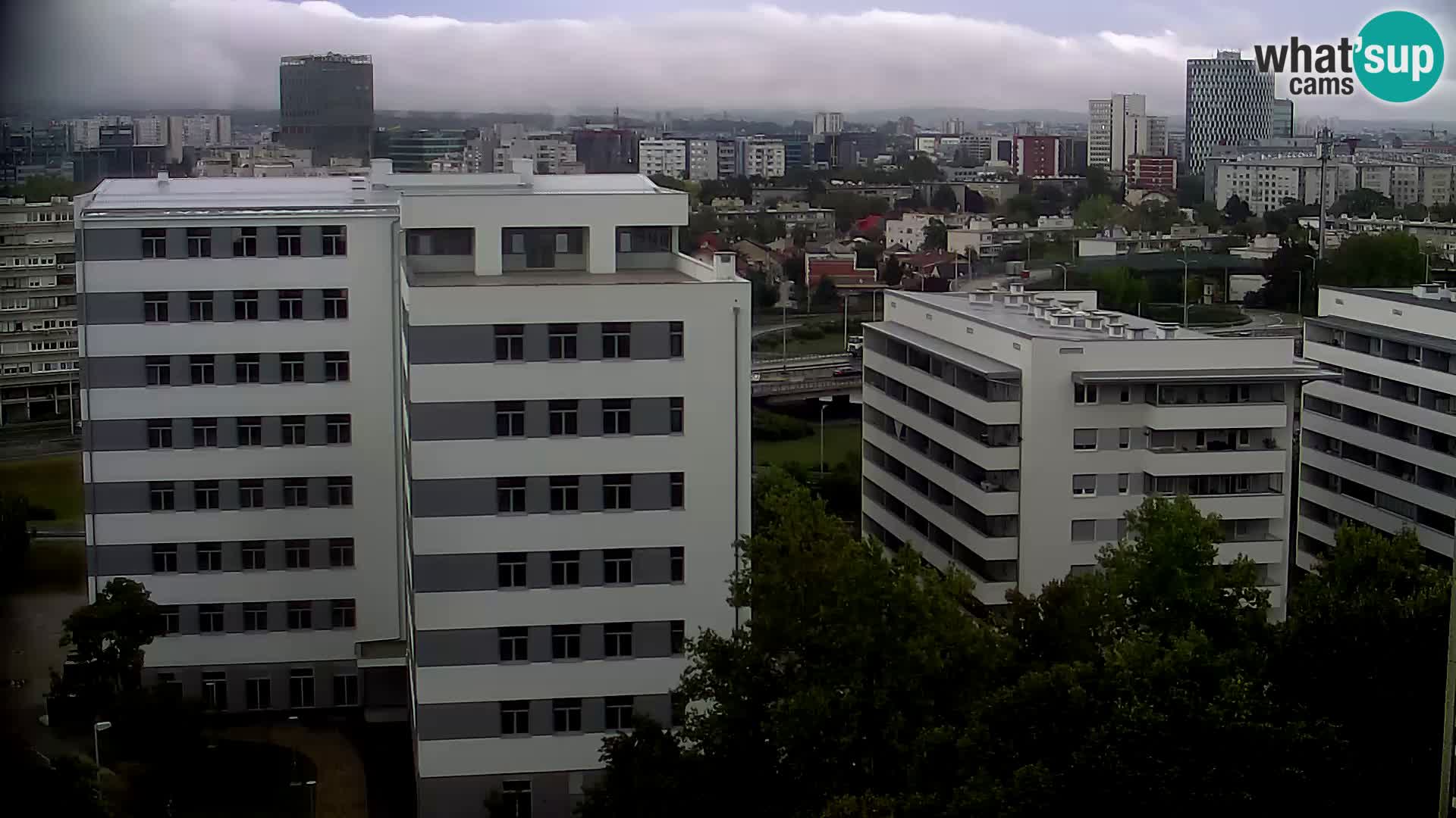 Krožišče Slavonske in Marin Držićeve ulice v Zagrebu v živo