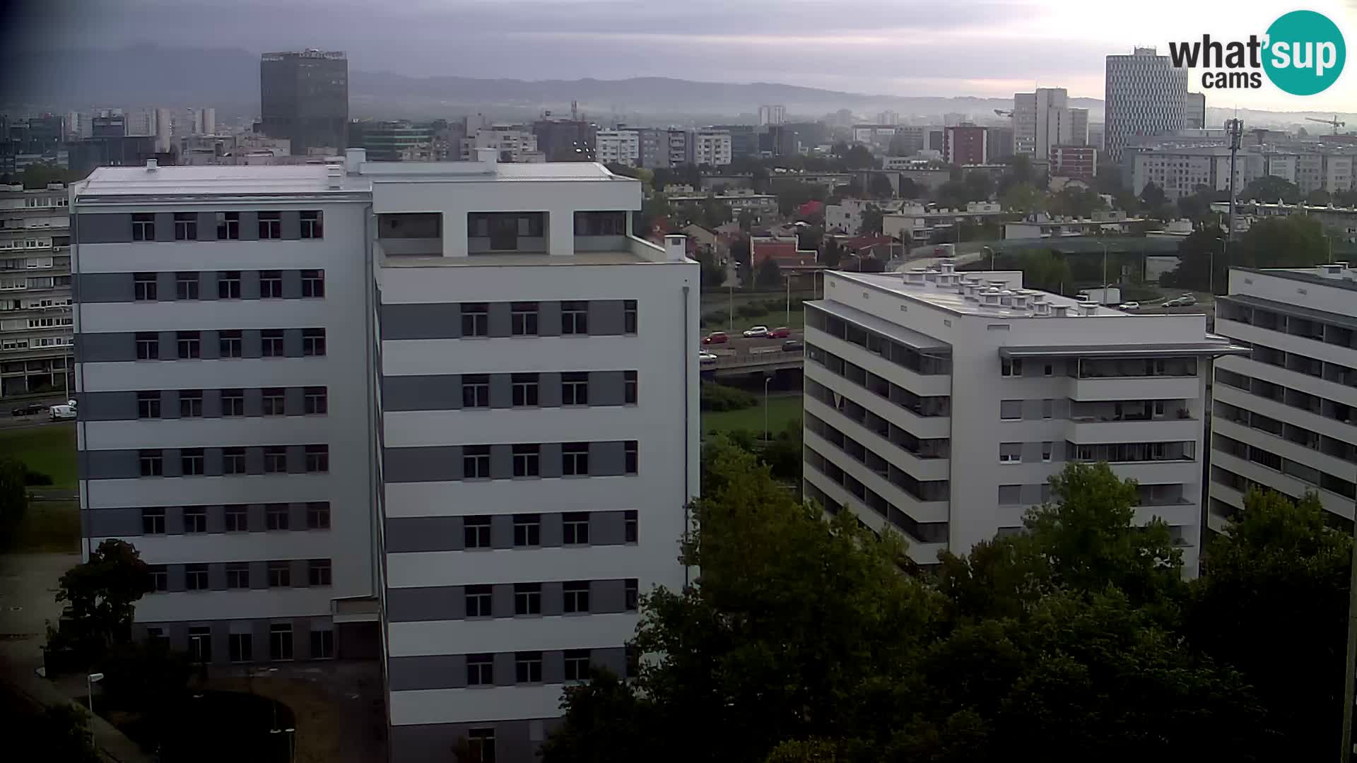 Live Interchange of Slavonska Avenue and Marin Držić Avenue in Zagreb webcam