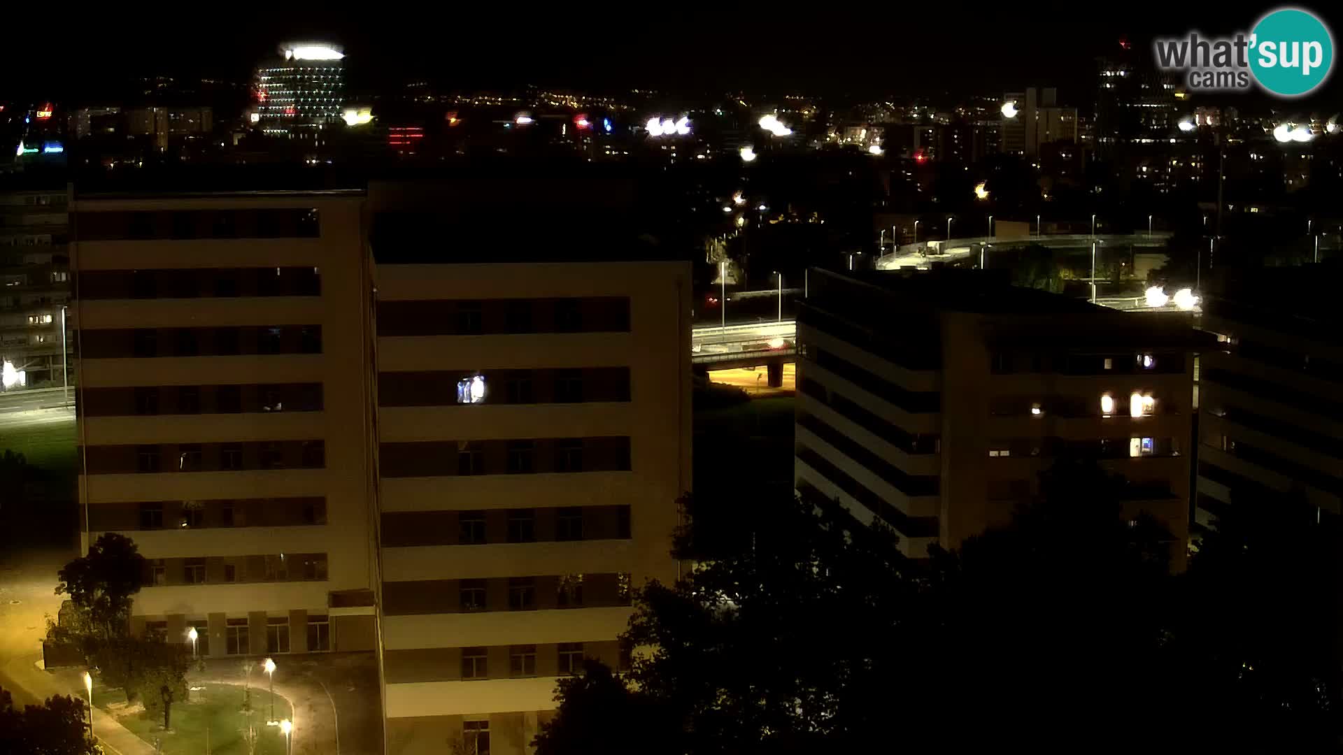 Krožišče Slavonske in Marin Držićeve ulice v Zagrebu v živo