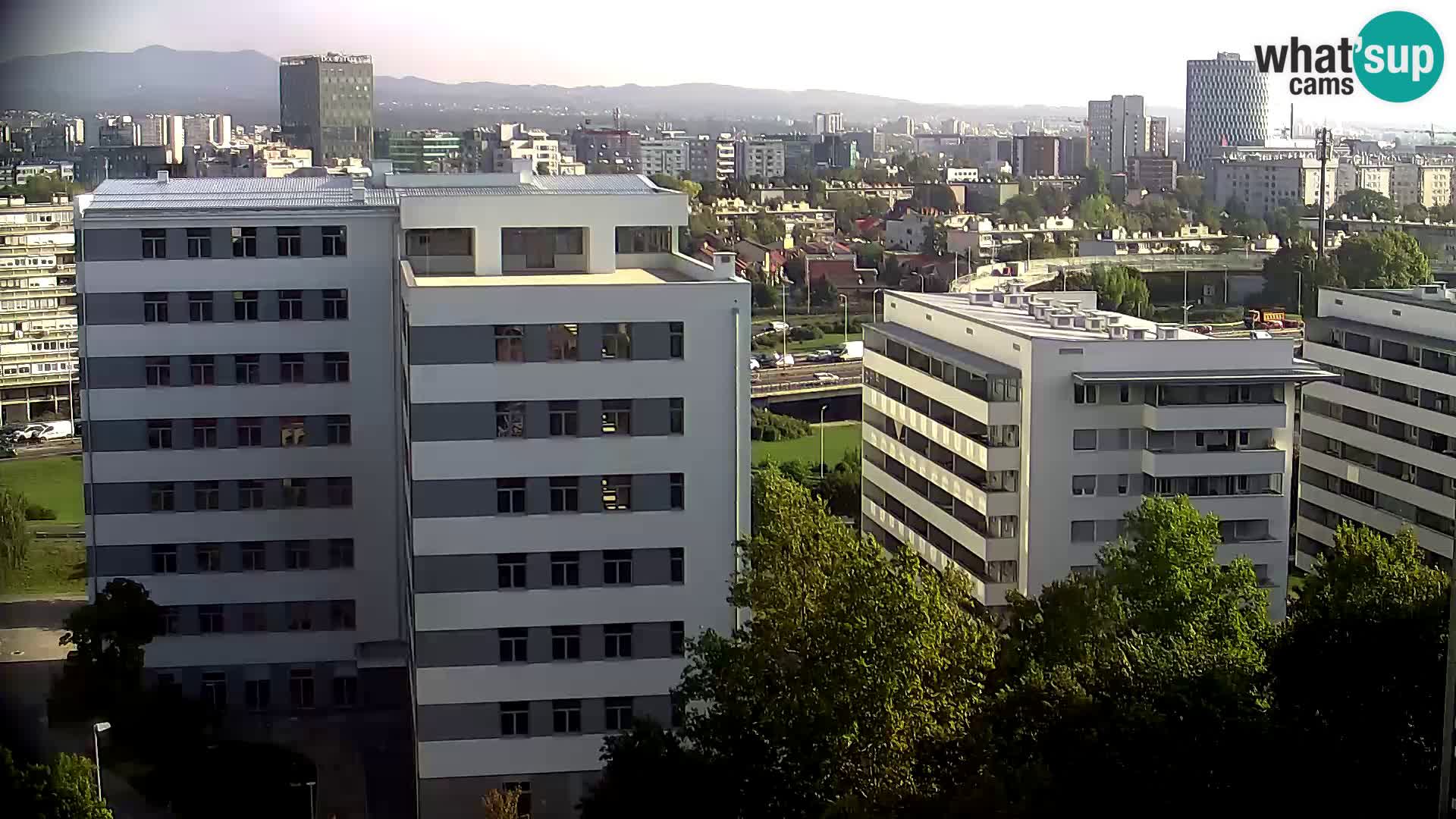 Rotatoria e incrocio viale Slavonska e Marin Držić  – webcam di Zagabria