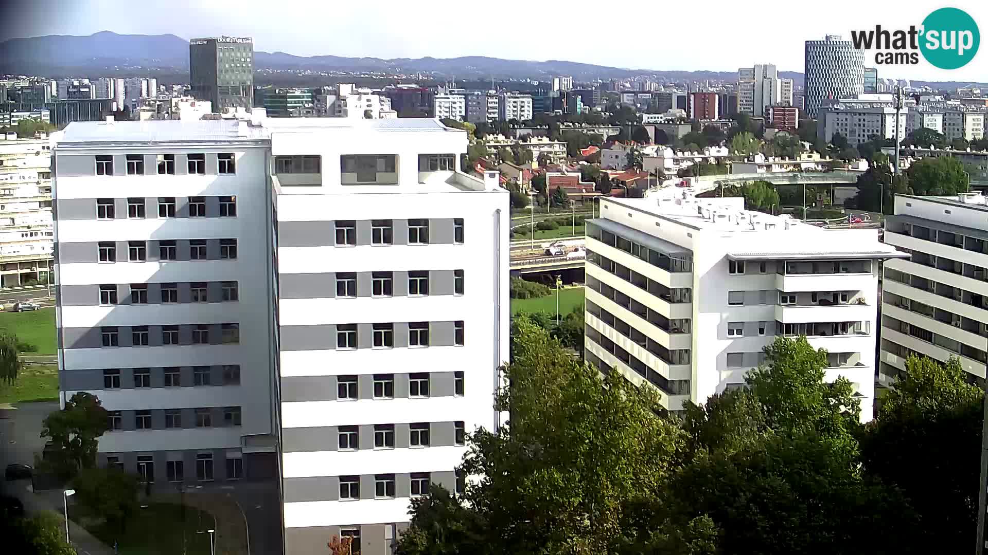Krožišče Slavonske in Marin Držićeve ulice v Zagrebu v živo