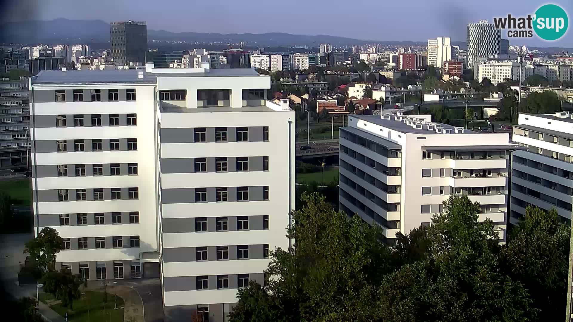 Krožišče Slavonske in Marin Držićeve ulice v Zagrebu v živo