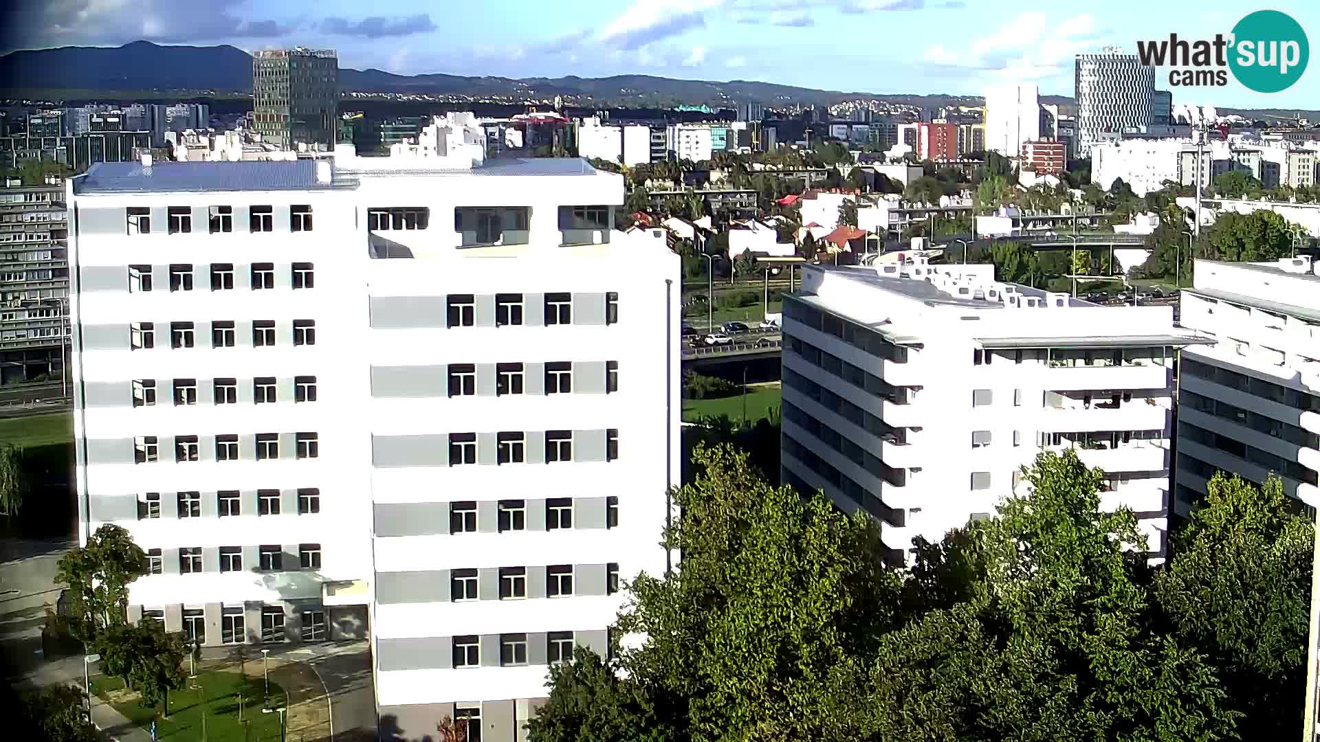 Rotatoria e incrocio viale Slavonska e Marin Držić  – webcam di Zagabria