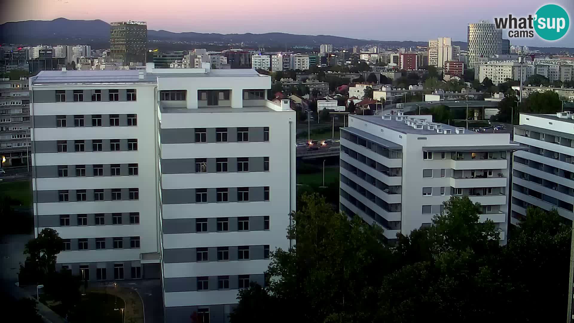 Rotatoria e incrocio viale Slavonska e Marin Držić  – webcam di Zagabria