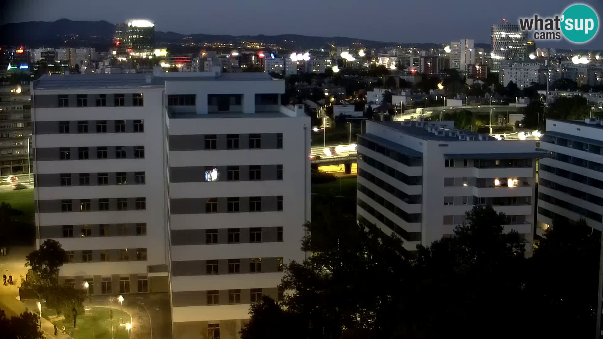 Rotatoria e incrocio viale Slavonska e Marin Držić  – webcam di Zagabria