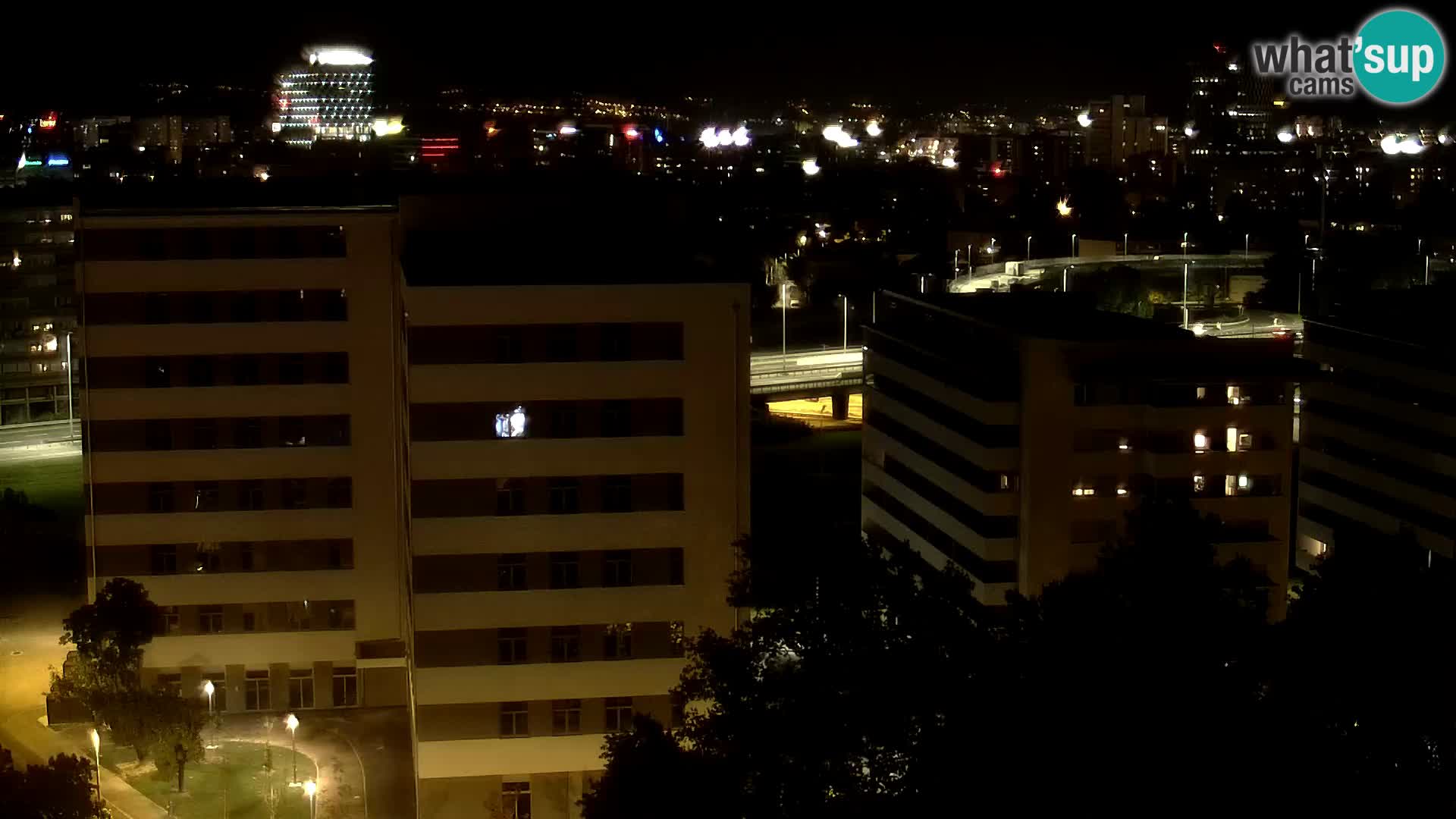 Krožišče Slavonske in Marin Držićeve ulice v Zagrebu v živo