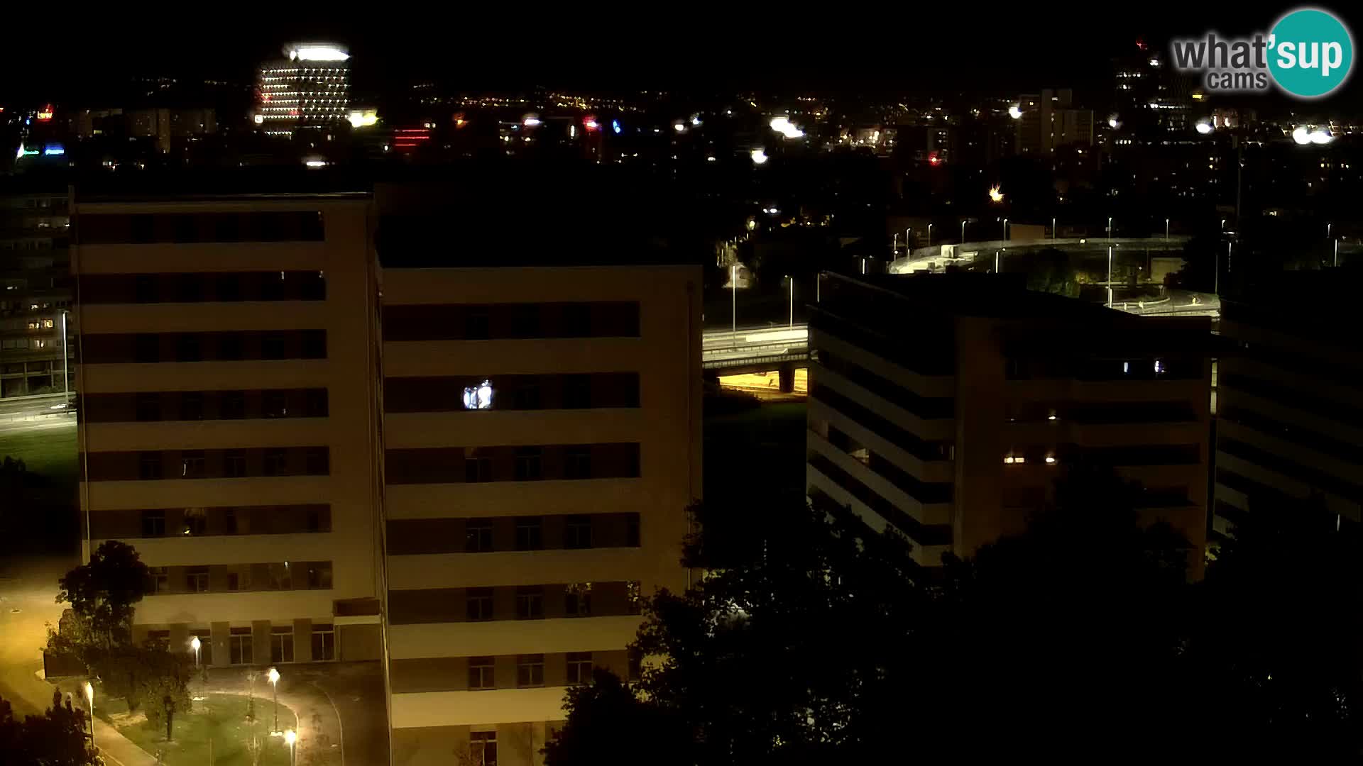 Krožišče Slavonske in Marin Držićeve ulice v Zagrebu v živo