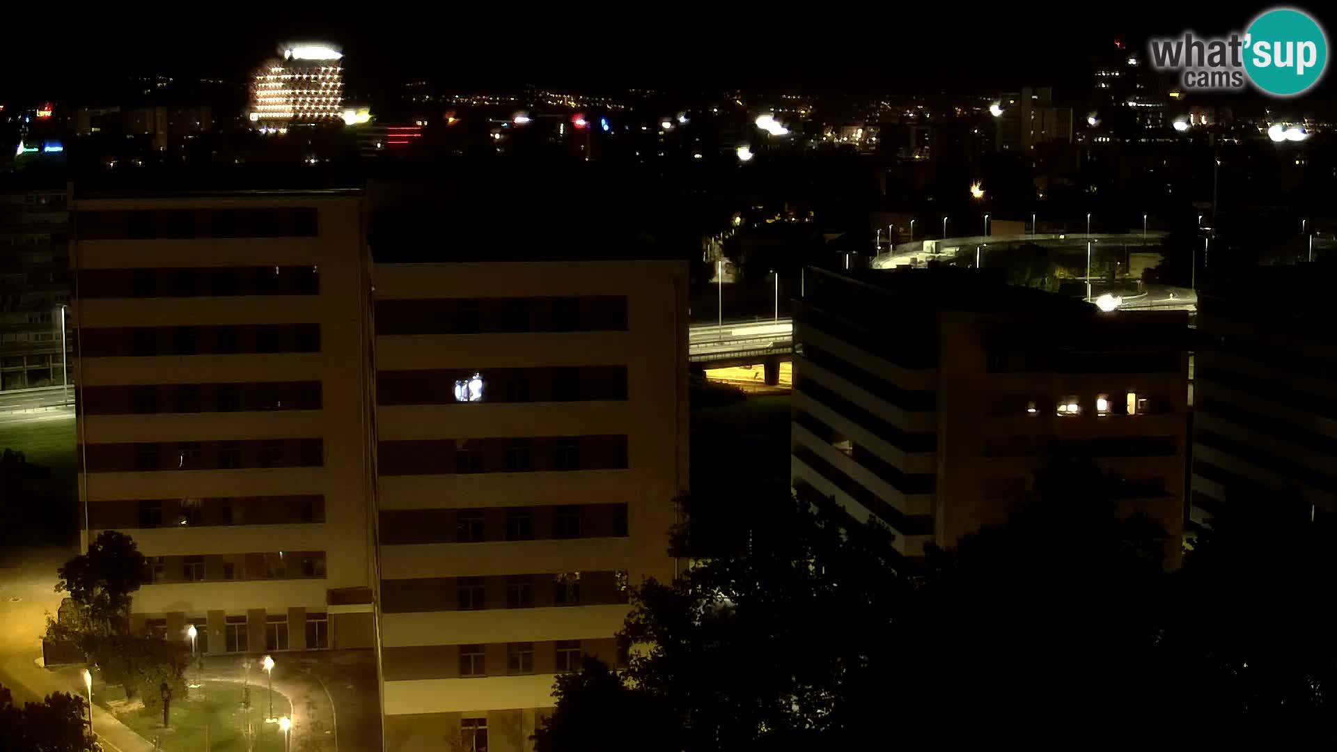 Krožišče Slavonske in Marin Držićeve ulice v Zagrebu v živo
