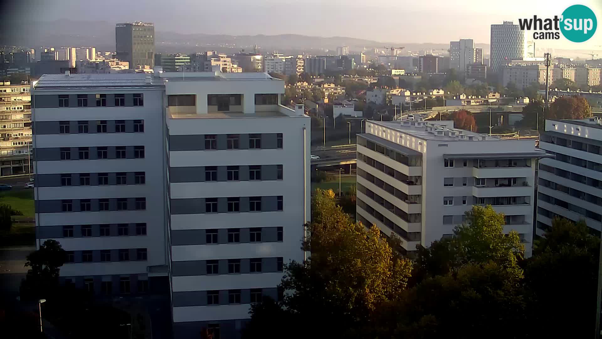 Live Interchange of Slavonska Avenue and Marin Držić Avenue in Zagreb webcam