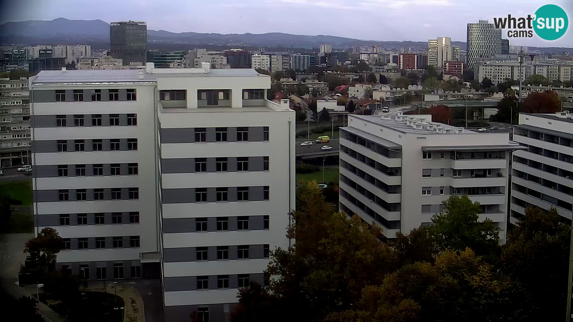 Live Interchange of Slavonska Avenue and Marin Držić Avenue in Zagreb webcam