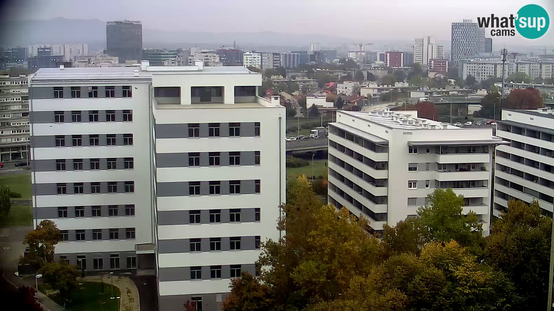 Live-Kreisverkehr Slavonska und Marin Držić Avenue zur Zagreb Webcam