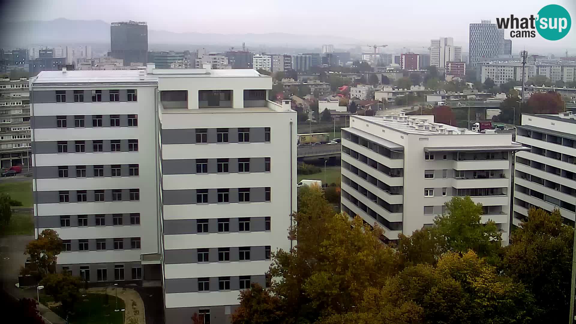 Live-Kreisverkehr Slavonska und Marin Držić Avenue zur Zagreb Webcam