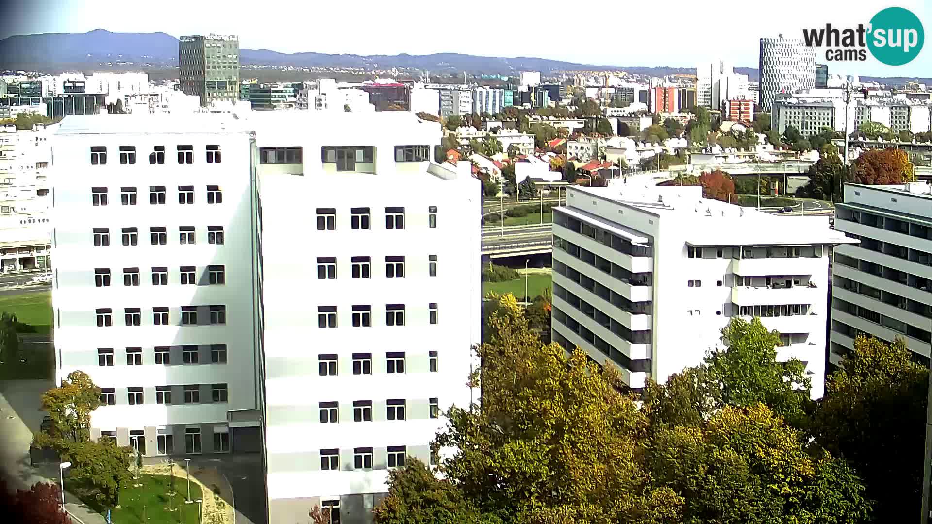 Live Interchange of Slavonska Avenue and Marin Držić Avenue in Zagreb webcam