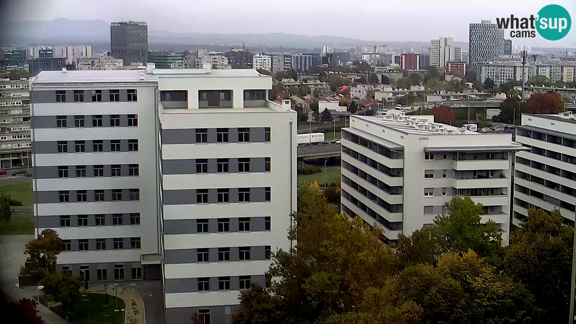 Web kamera Petlja Slavonska – Držićeva  – Zagreb Live