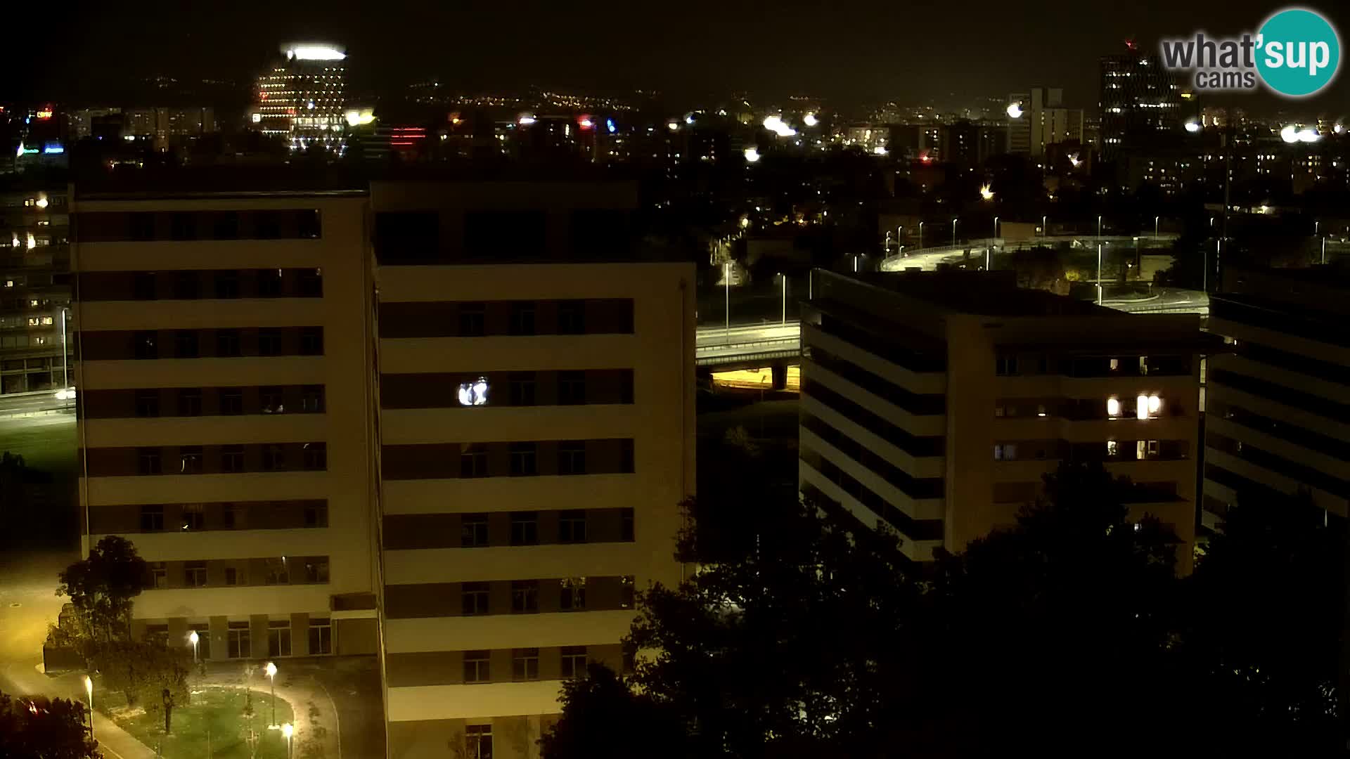 Live-Kreisverkehr Slavonska und Marin Držić Avenue zur Zagreb Webcam