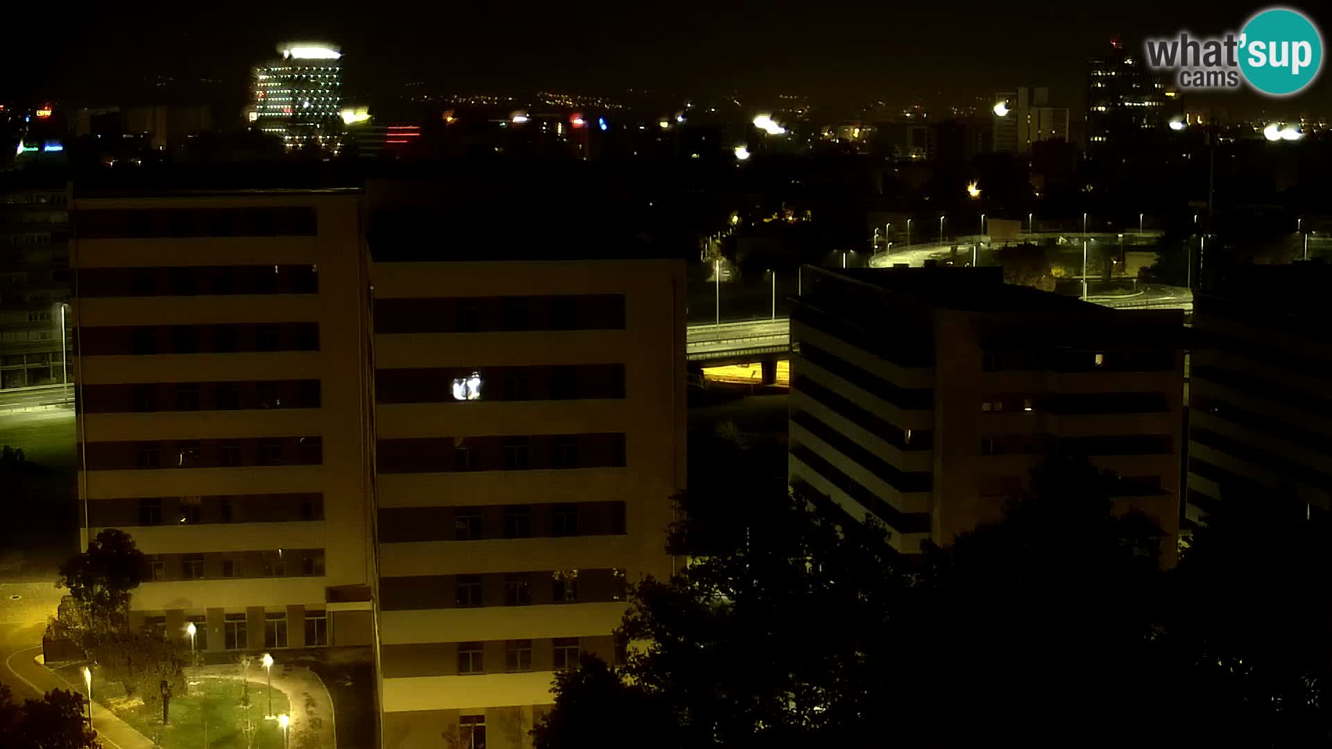 Krožišče Slavonske in Marin Držićeve ulice v Zagrebu v živo