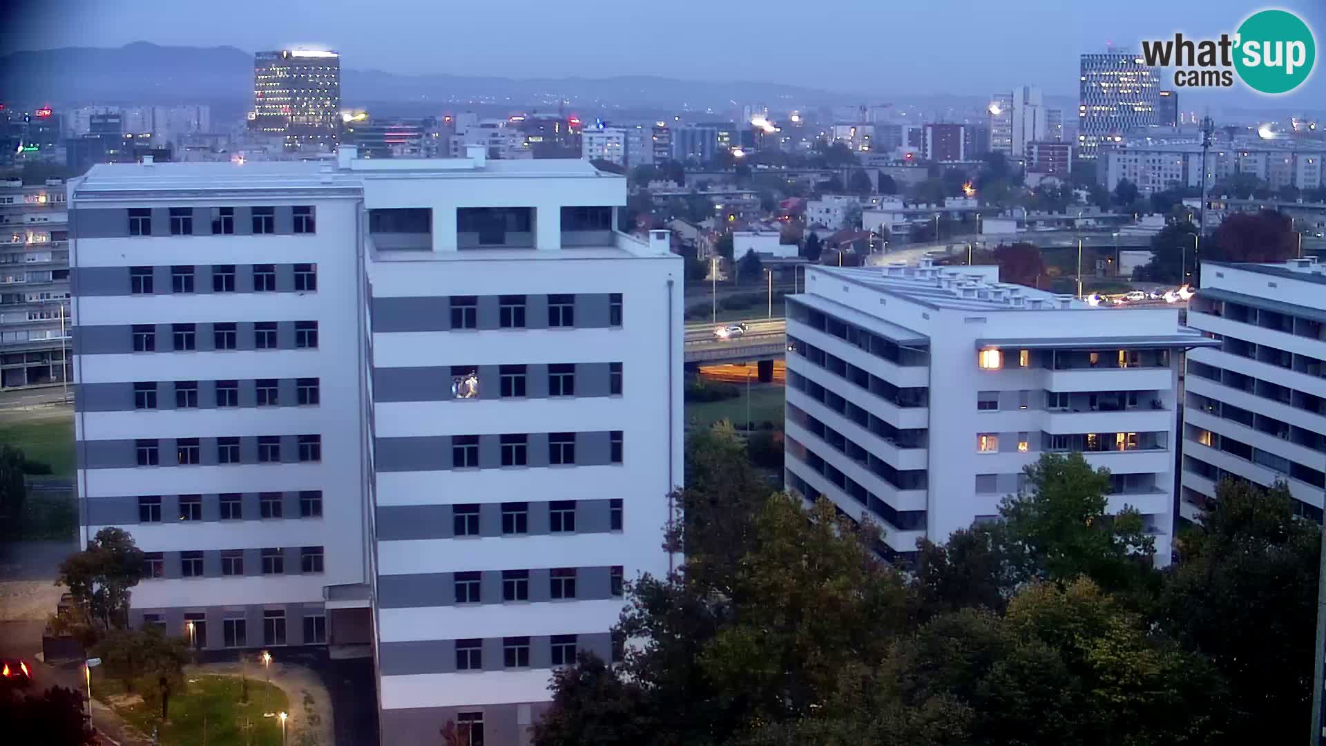 Live Interchange of Slavonska Avenue and Marin Držić Avenue in Zagreb webcam