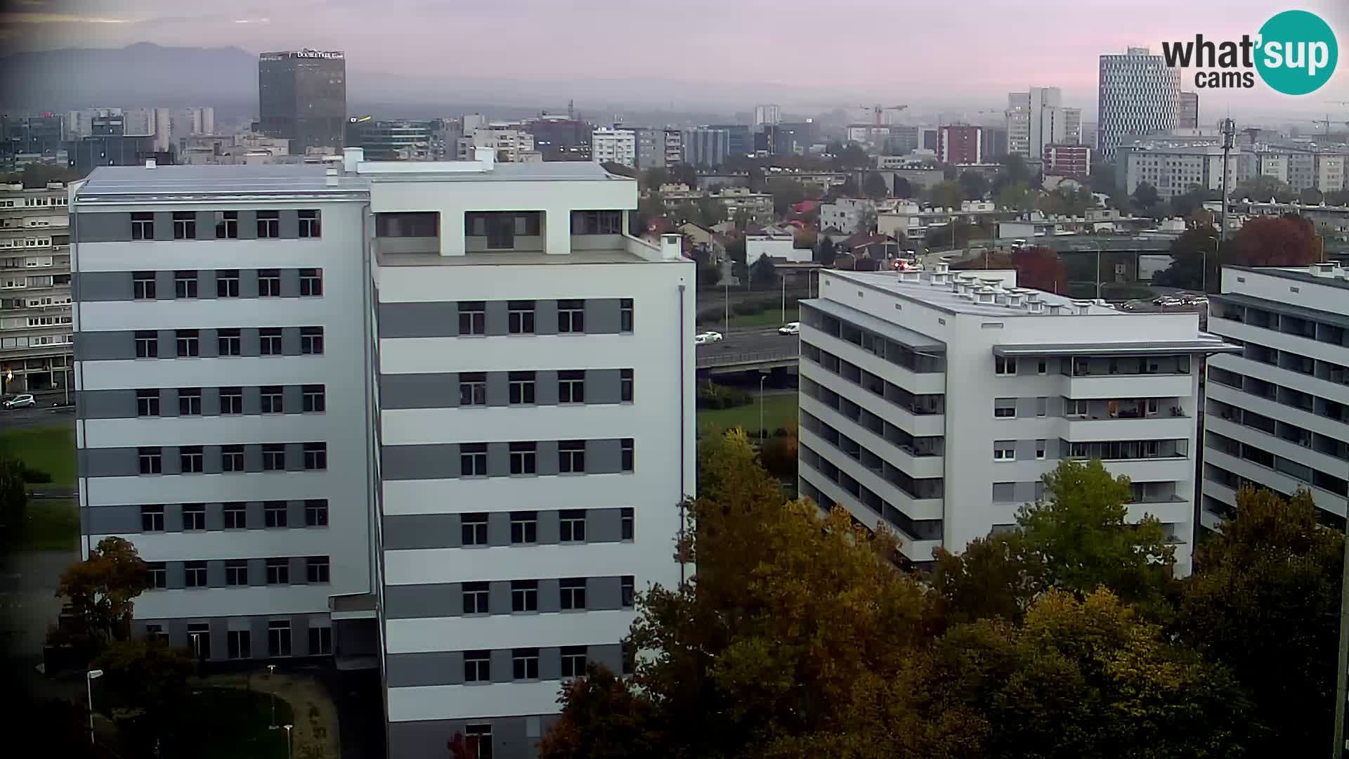 Rotatoria e incrocio viale Slavonska e Marin Držić  – webcam di Zagabria