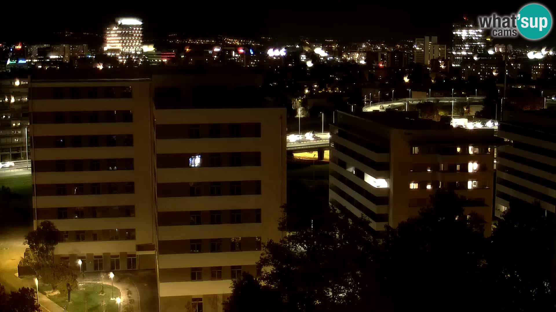 Rotatoria e incrocio viale Slavonska e Marin Držić  – webcam di Zagabria