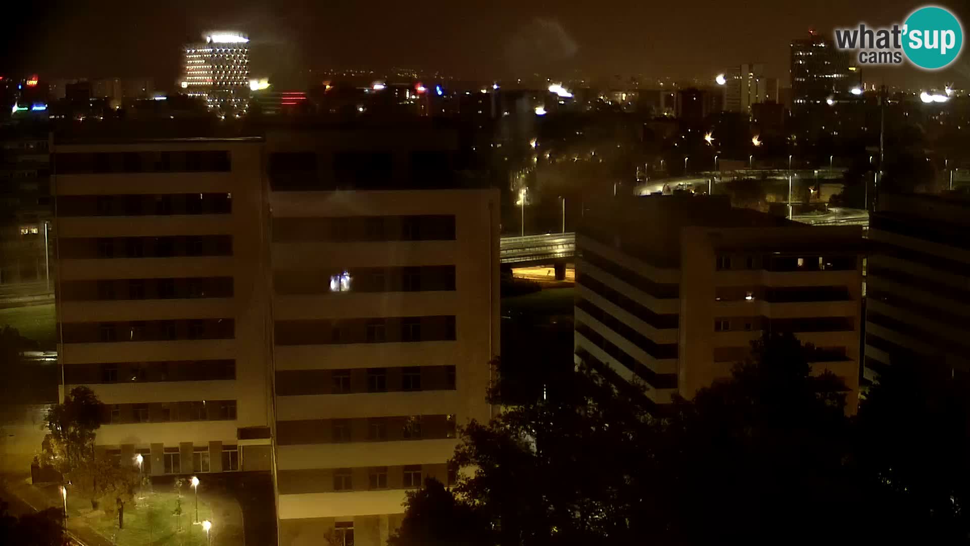 Live-Kreisverkehr Slavonska und Marin Držić Avenue zur Zagreb Webcam