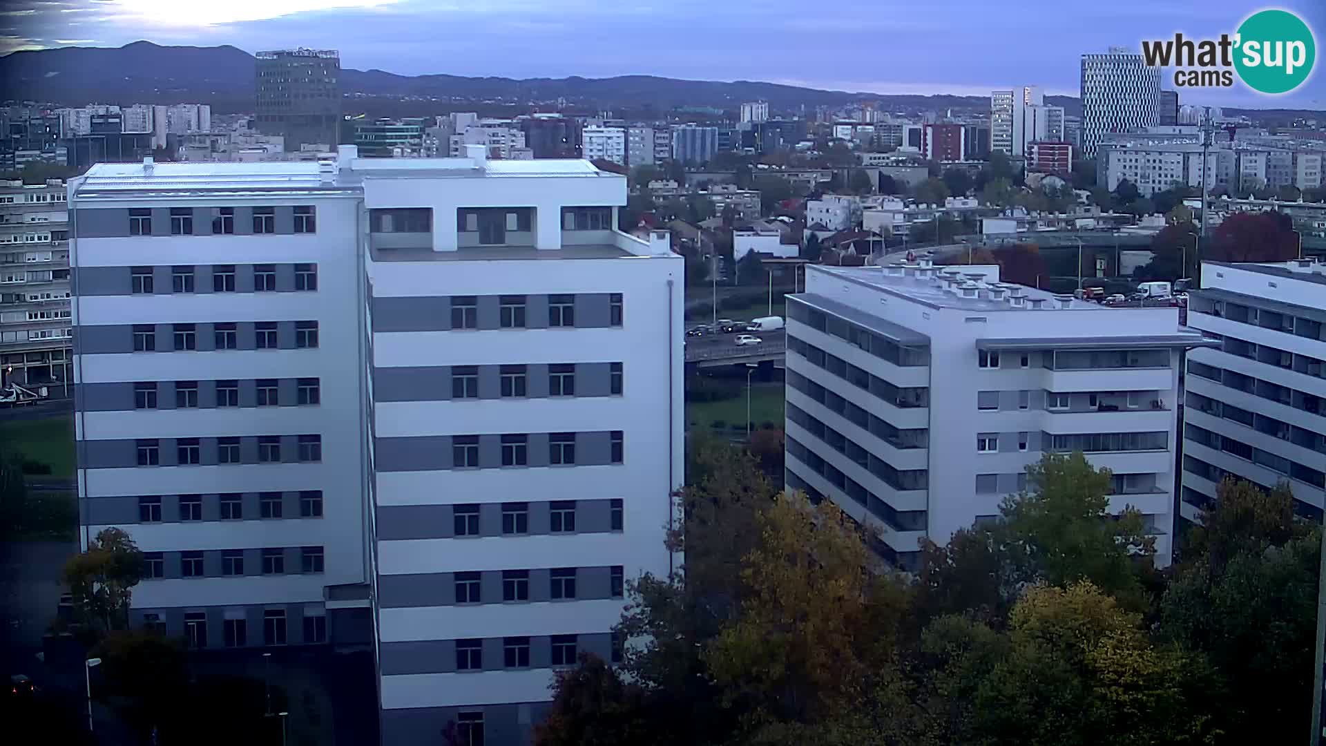Live Interchange of Slavonska Avenue and Marin Držić Avenue in Zagreb webcam