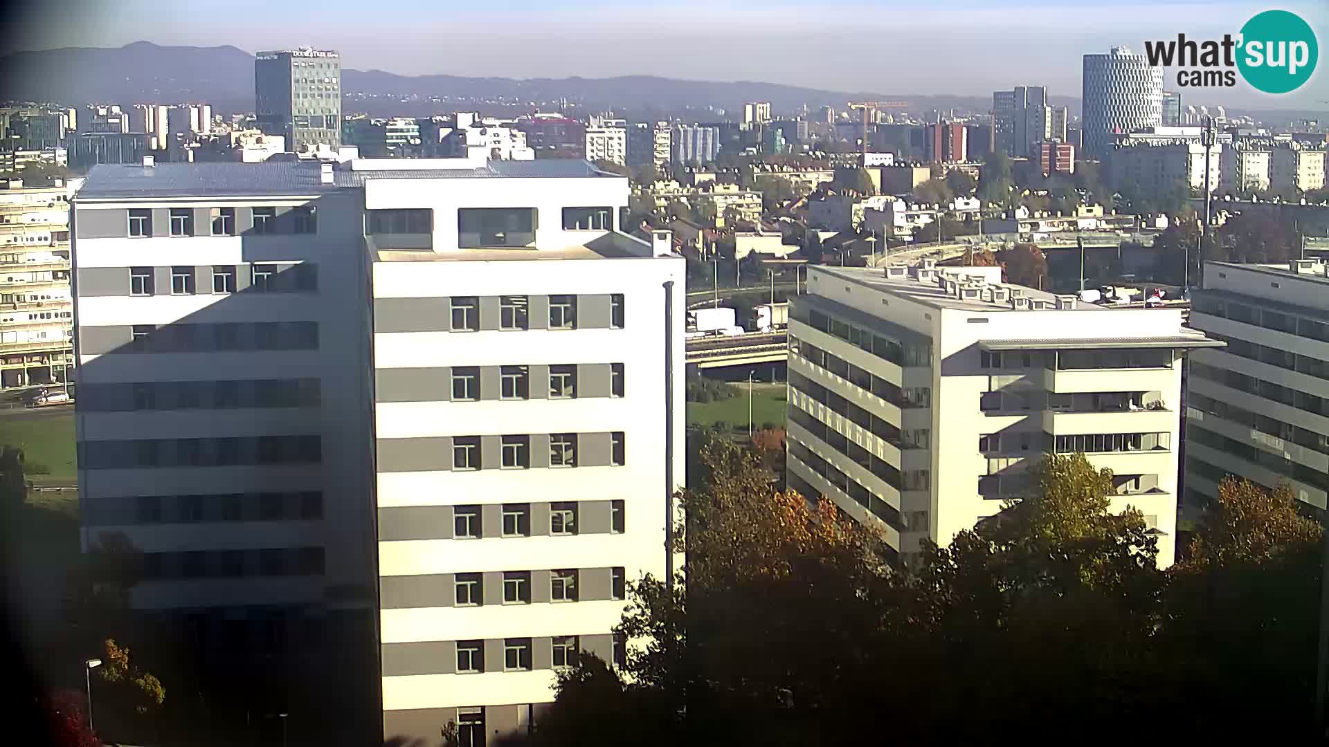 Live-Kreisverkehr Slavonska und Marin Držić Avenue zur Zagreb Webcam