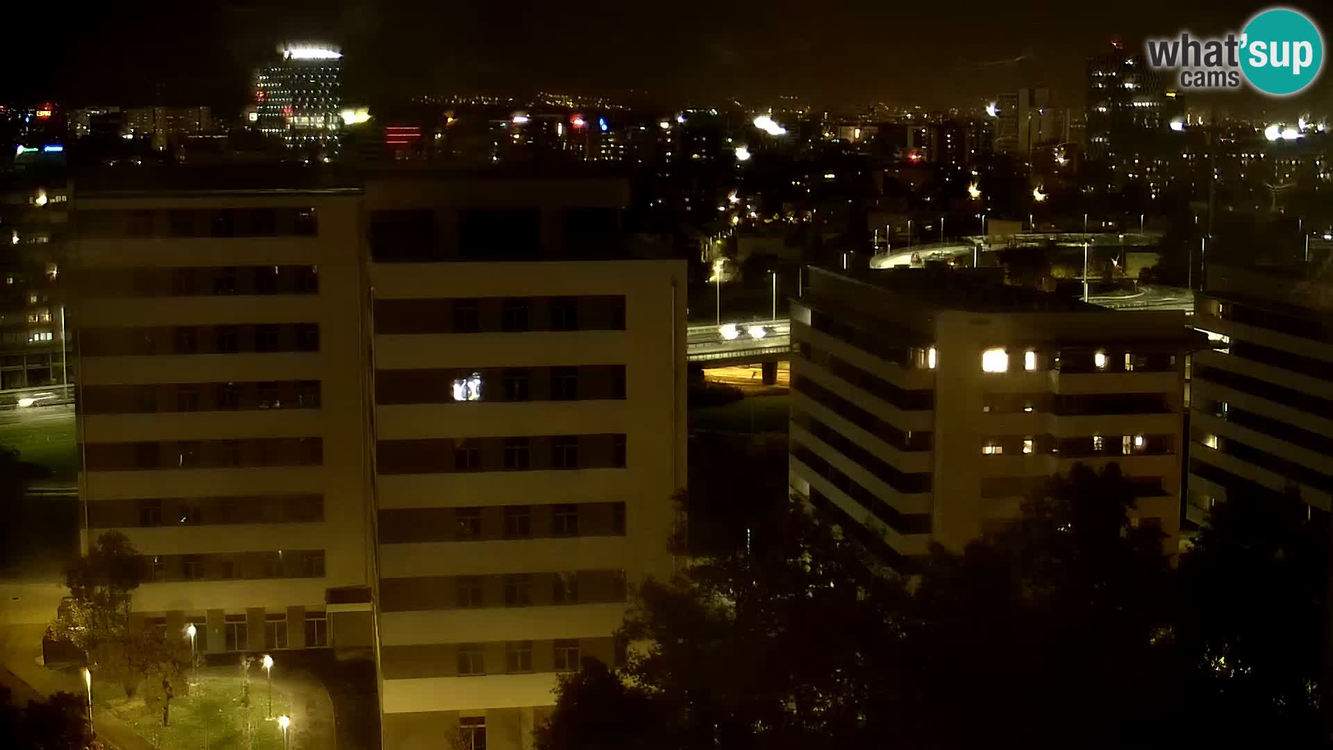 Krožišče Slavonske in Marin Držićeve ulice v Zagrebu v živo