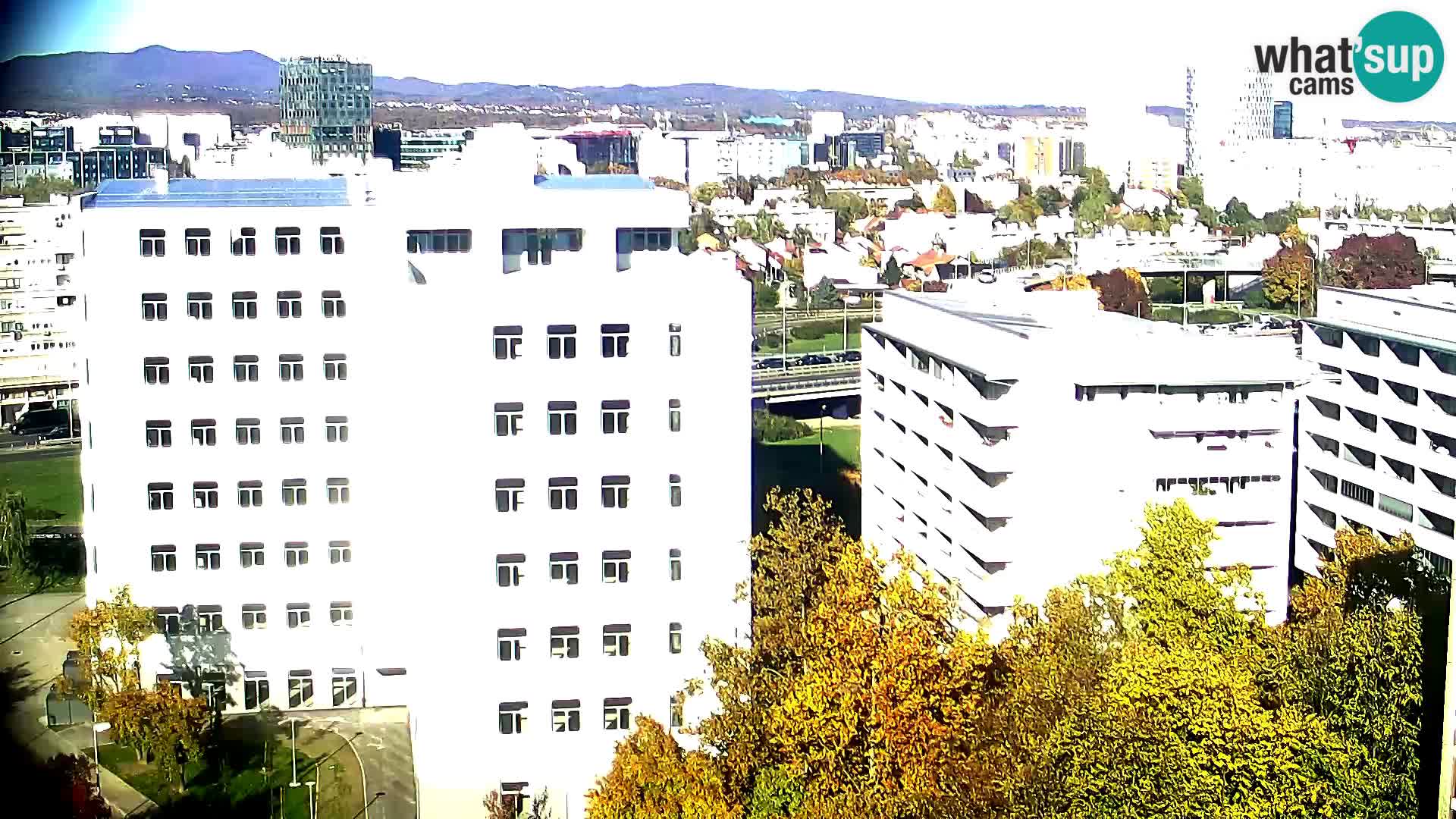 Live Interchange of Slavonska Avenue and Marin Držić Avenue in Zagreb webcam