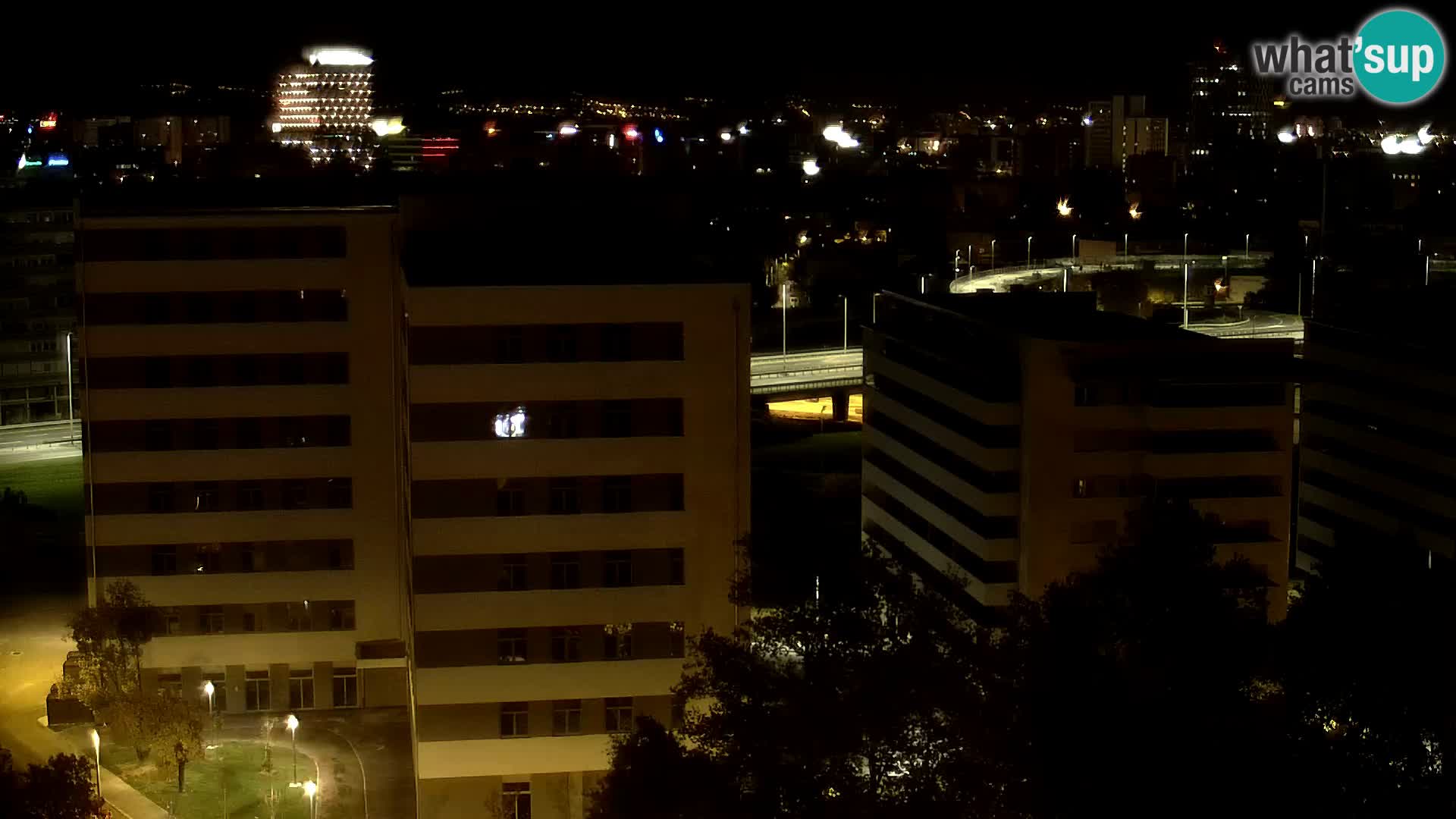 Live-Kreisverkehr Slavonska und Marin Držić Avenue zur Zagreb Webcam