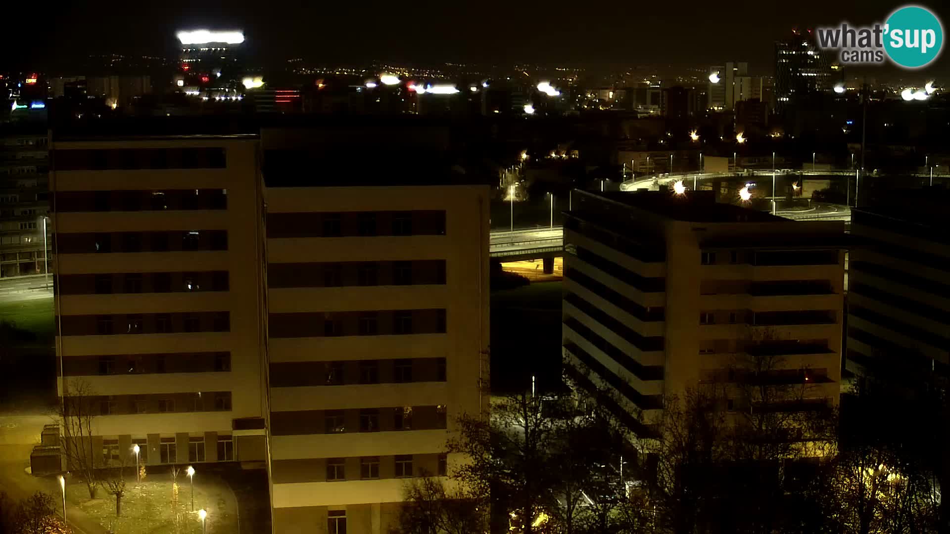 Live-Kreisverkehr Slavonska und Marin Držić Avenue zur Zagreb Webcam