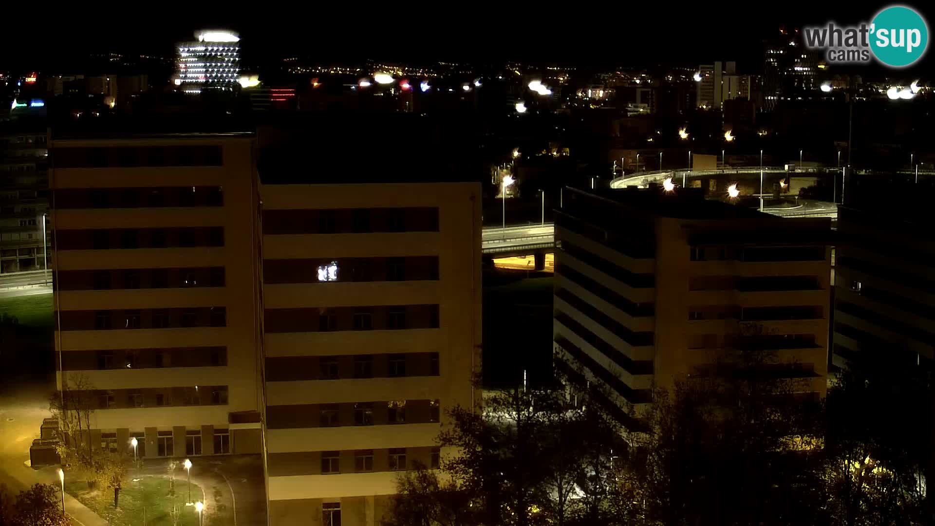 Krožišče Slavonske in Marin Držićeve ulice v Zagrebu v živo