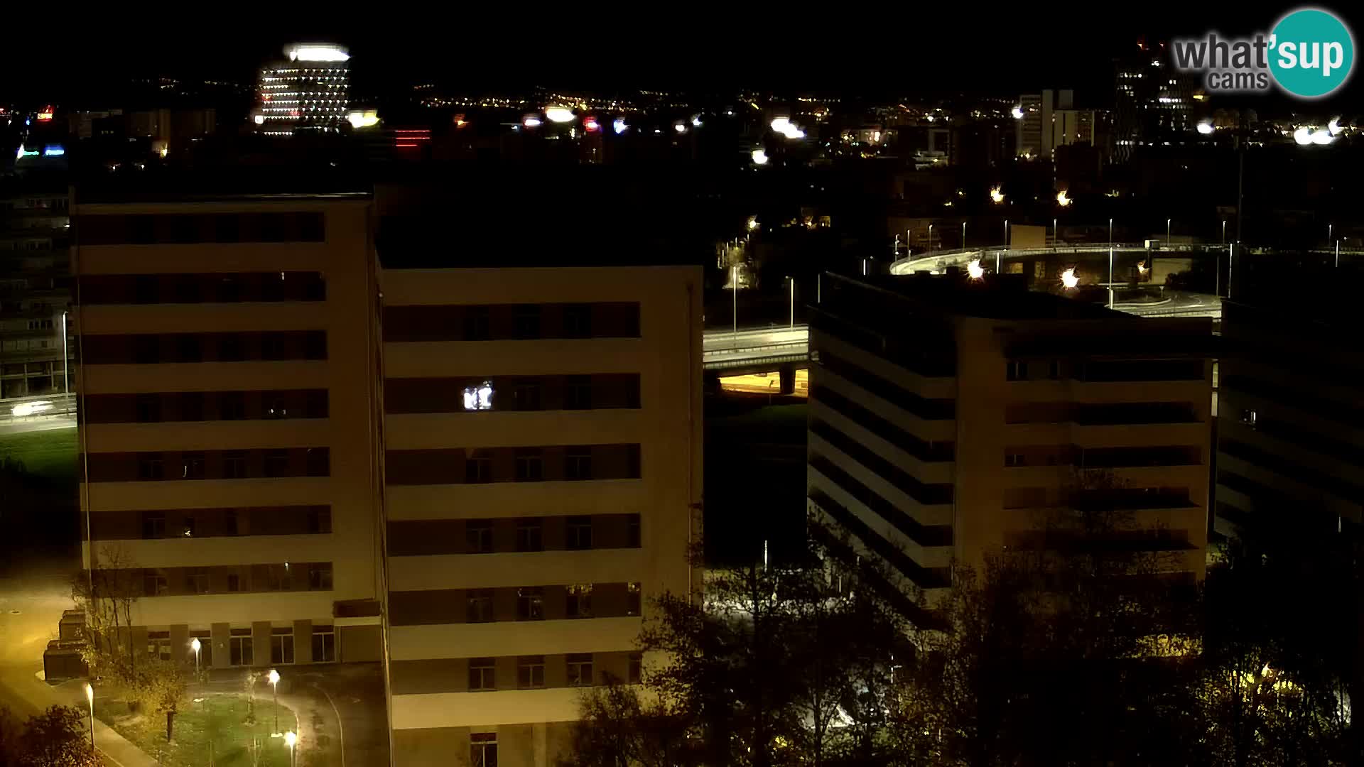 Live-Kreisverkehr Slavonska und Marin Držić Avenue zur Zagreb Webcam