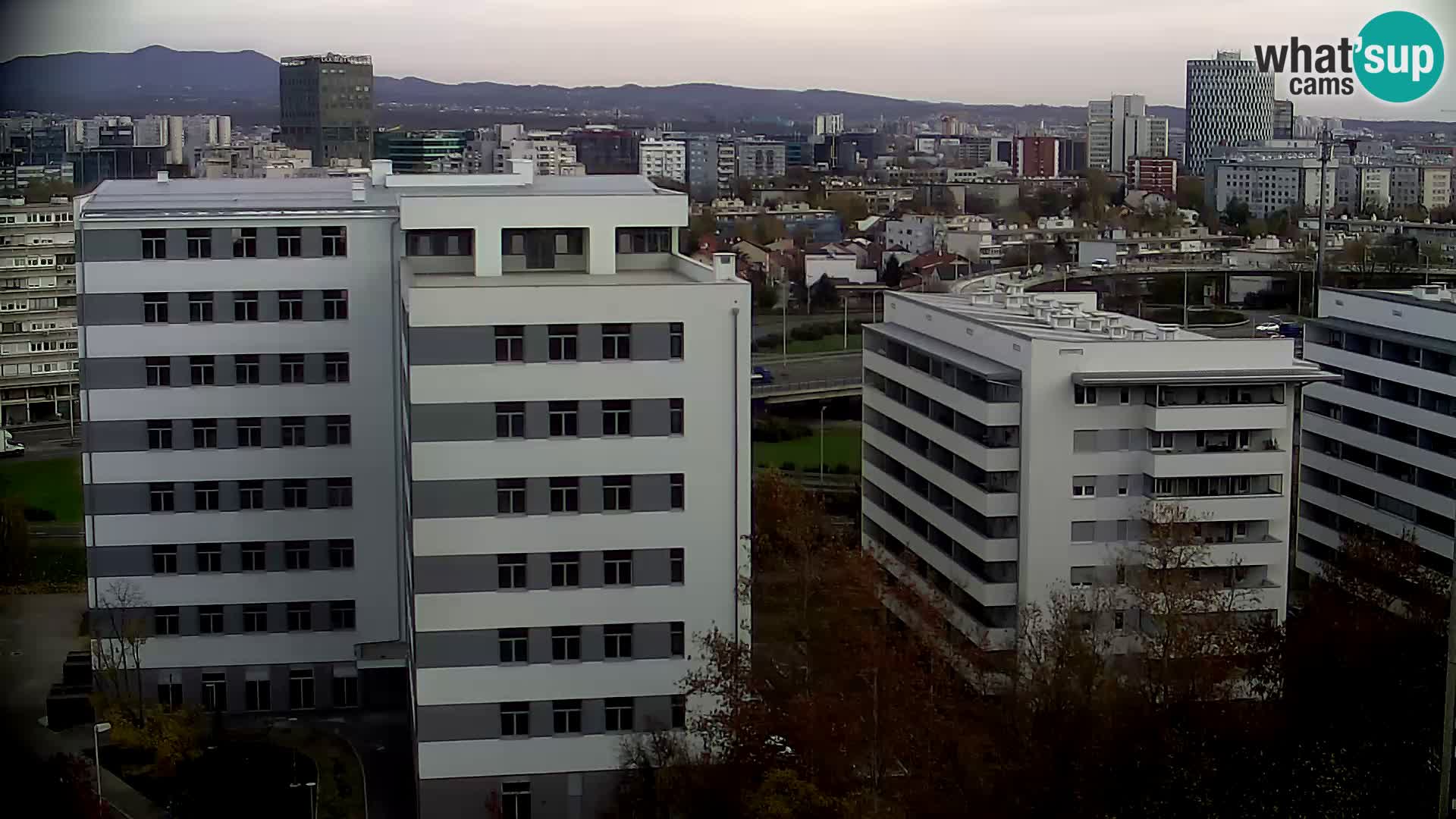 Rotatoria e incrocio viale Slavonska e Marin Držić – webcam di Zagabria