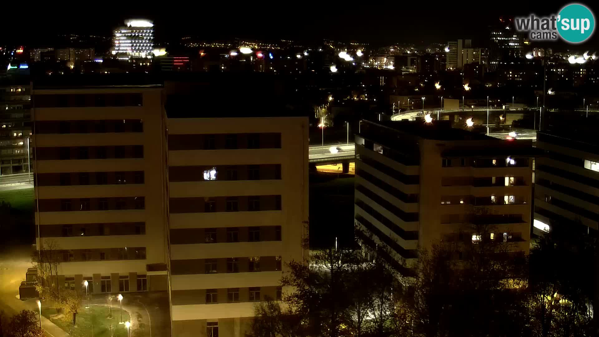 Krožišče Slavonske in Marin Držićeve ulice v Zagrebu v živo